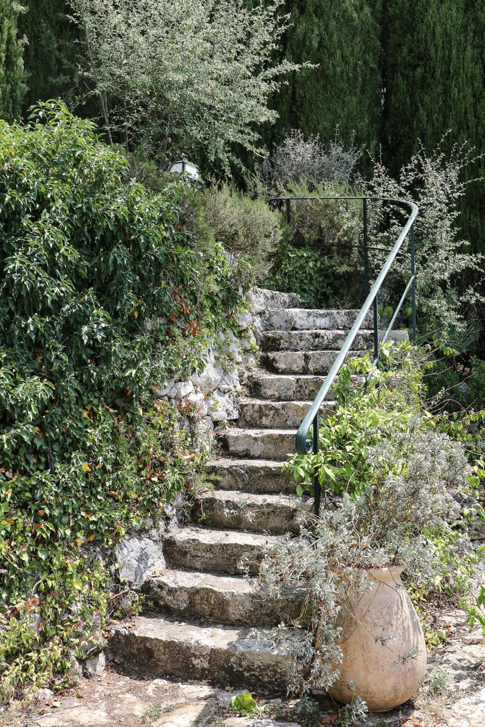 Photo 17