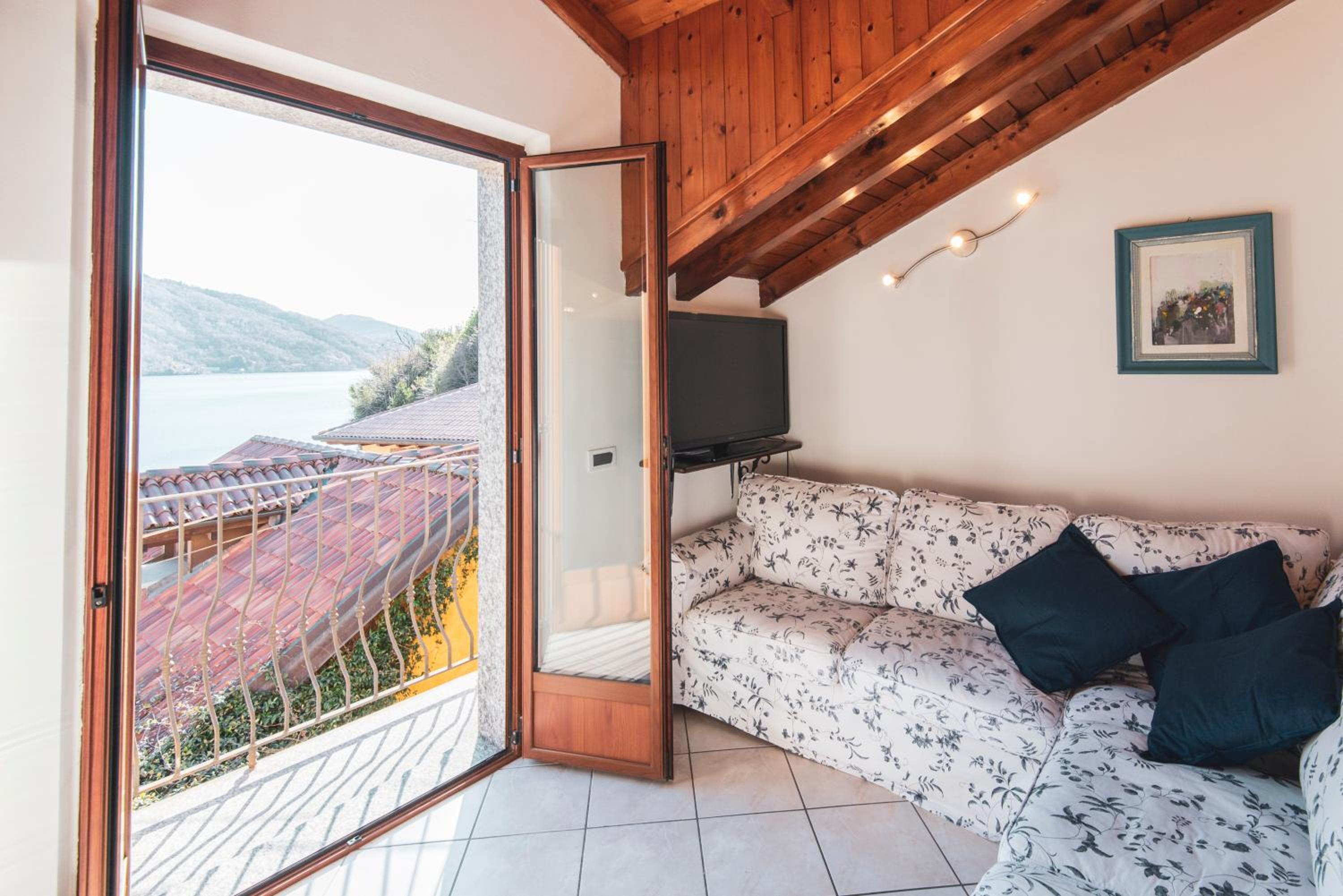Stupenda Villa vista lago Mergozzo