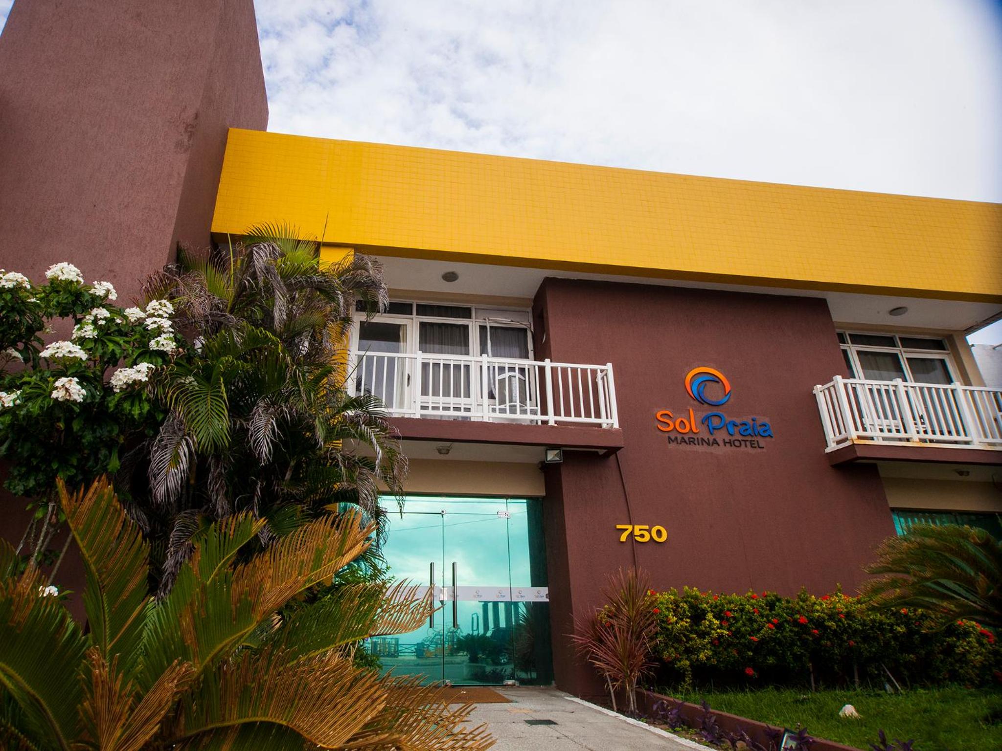 Hotel Sol Praia Marina Hotel - Image 1