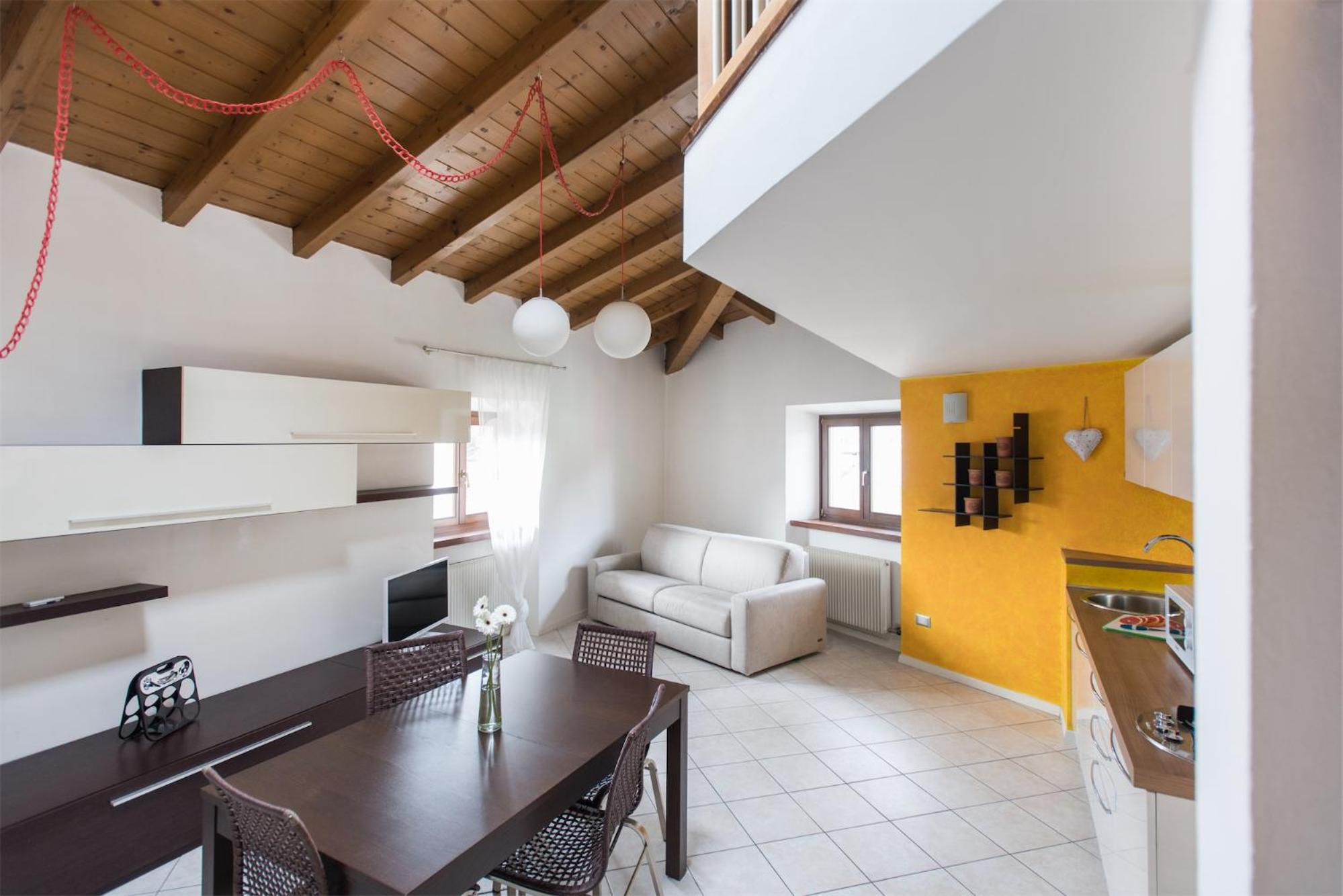 Casa Lidia, la mansarda sul fiume photo 1