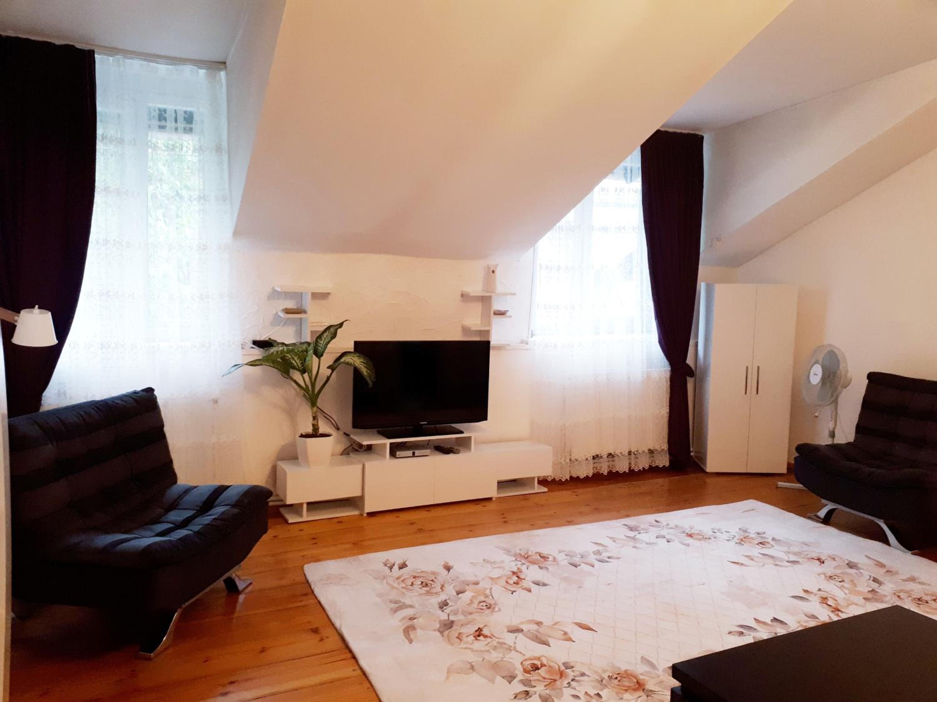 Karin House
