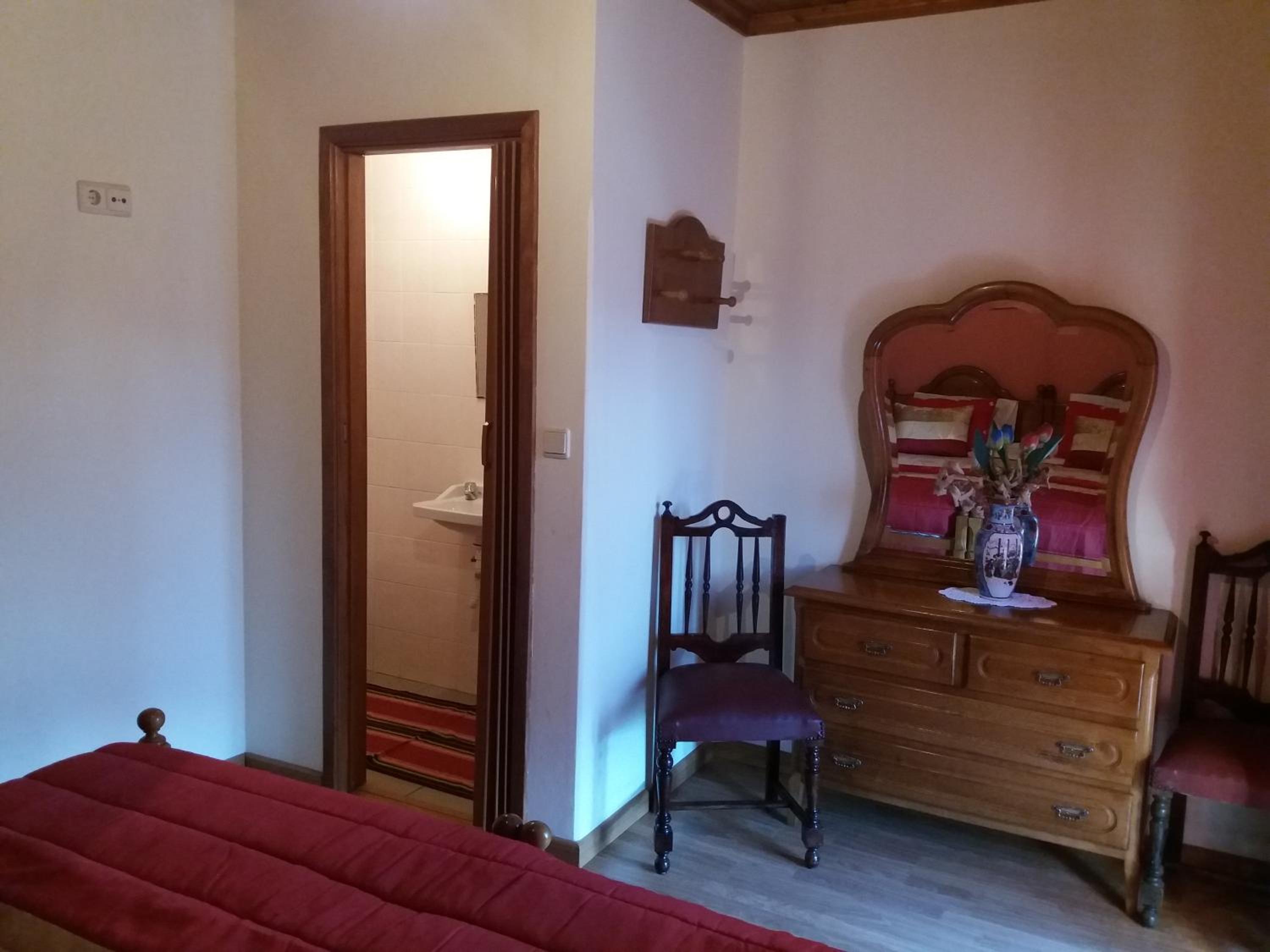 Hotel gite cantinho davo view 5