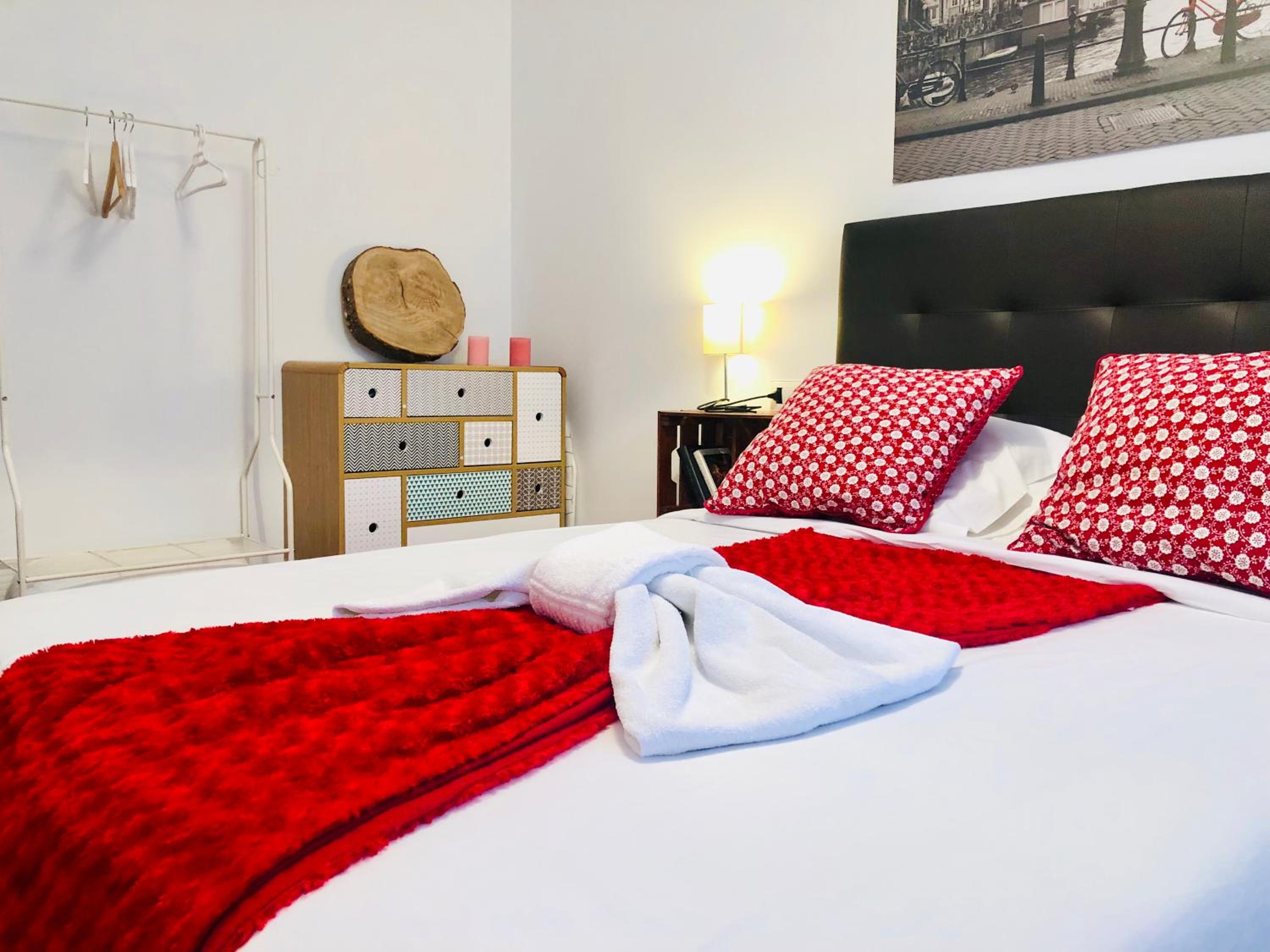 O Faro Apartments