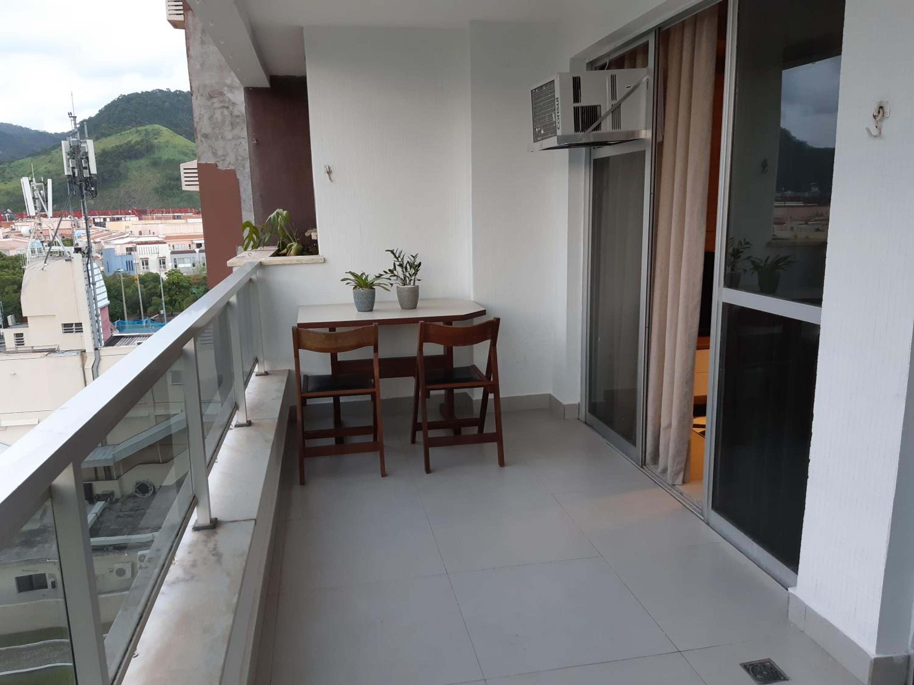Apartamento Residencial c/Serviços