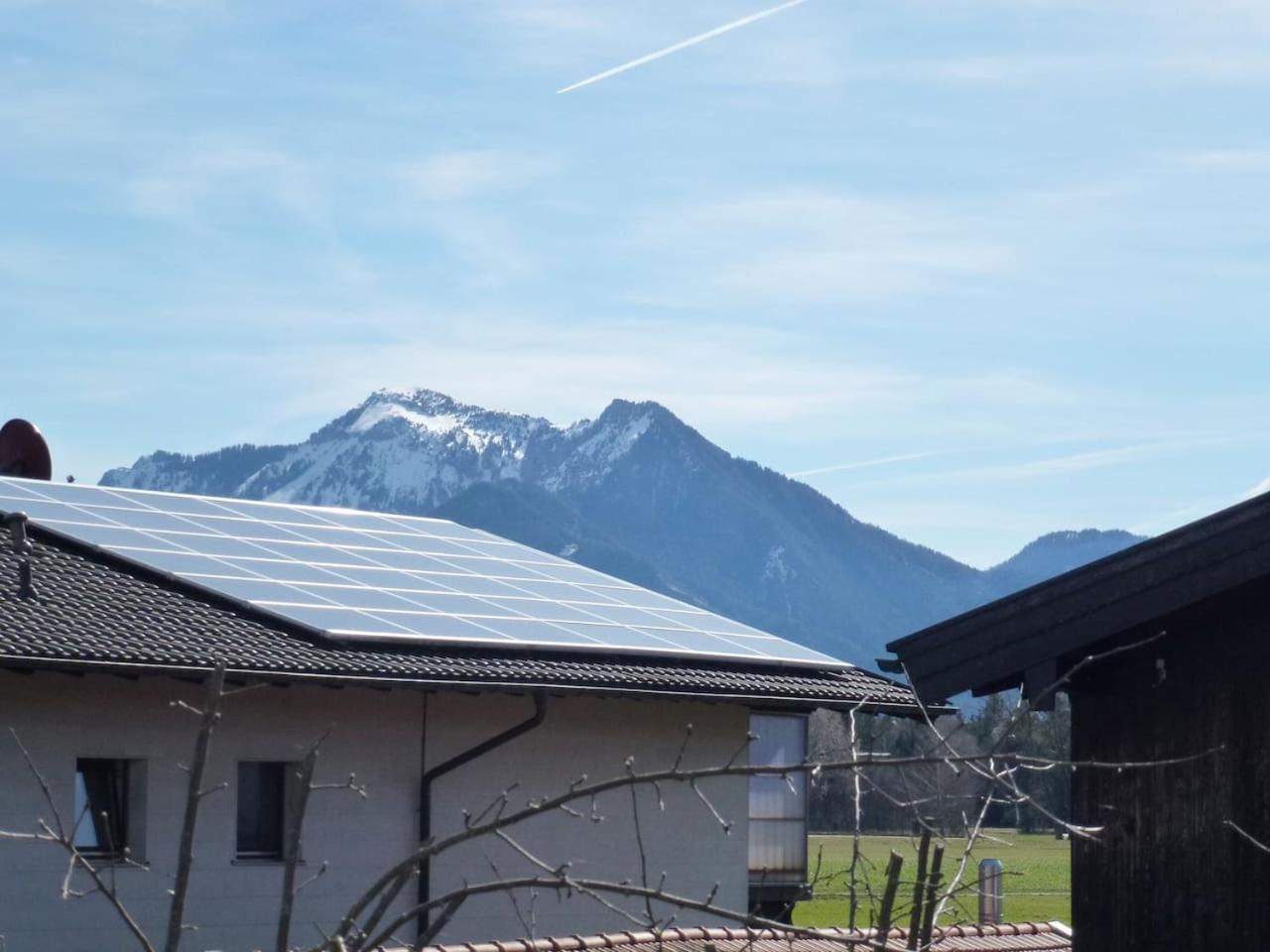 Bergblick und See