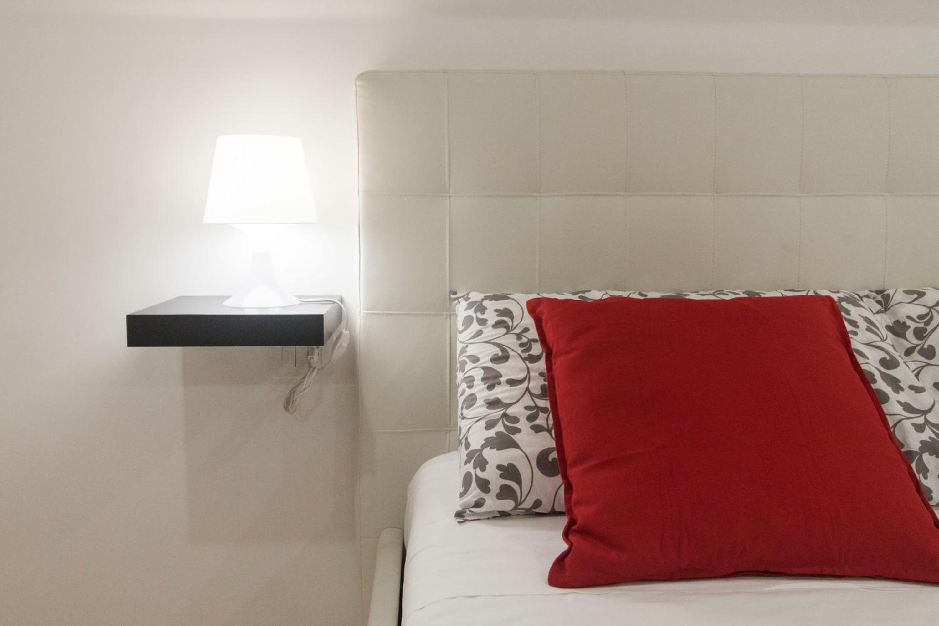 Olina Apartments
