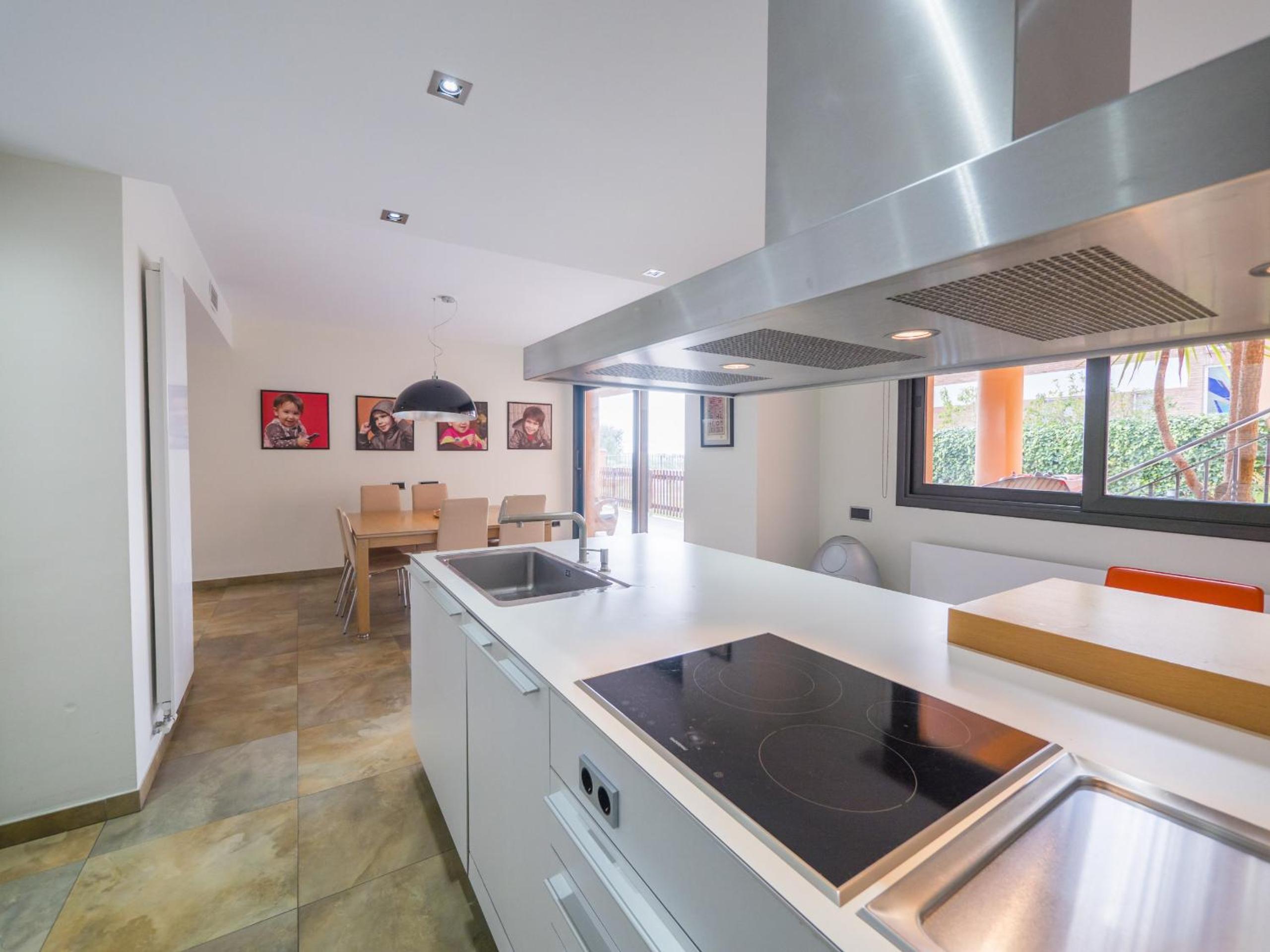 HomeHolidaysRentals Albi photo 4