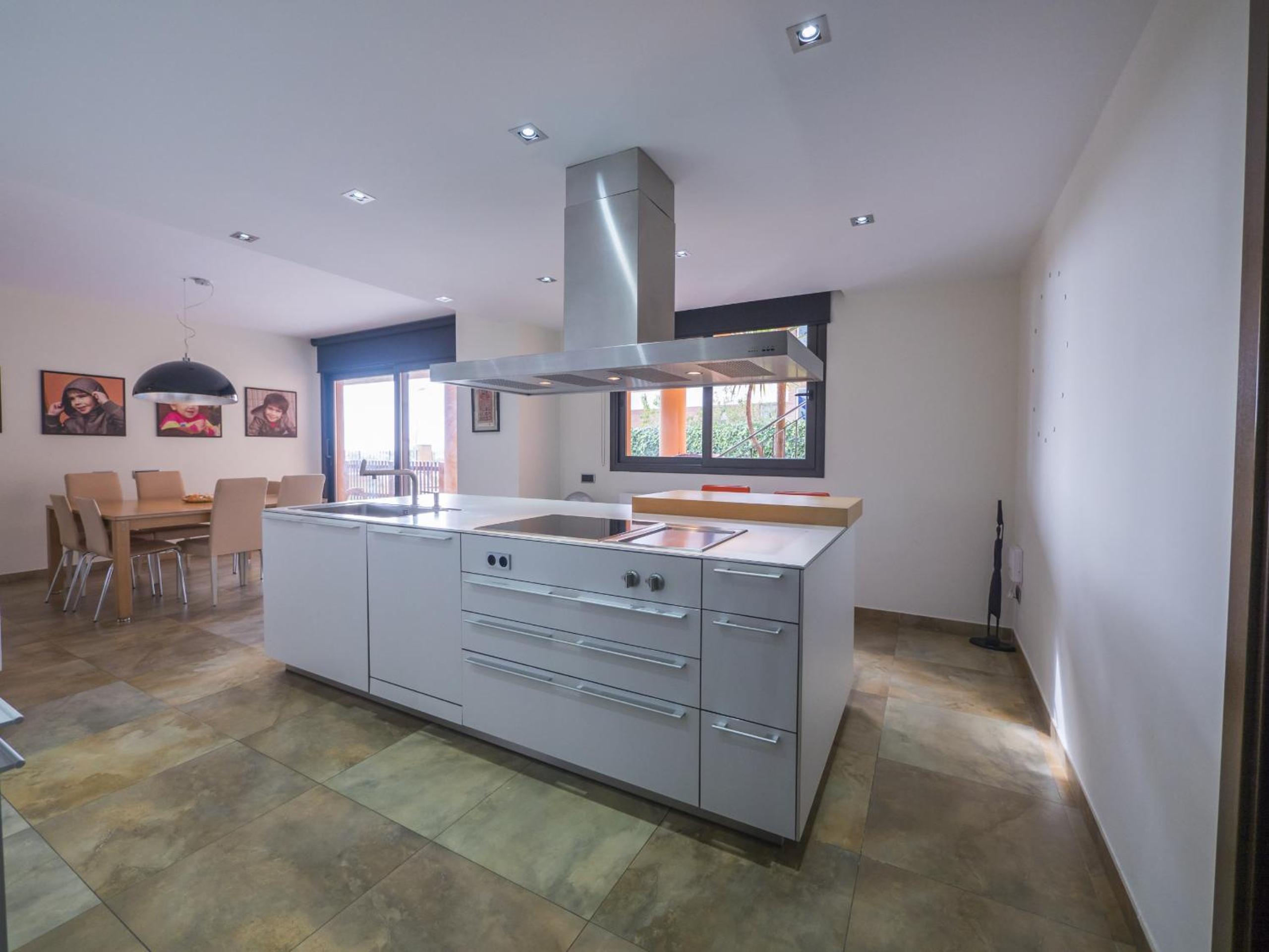 HomeHolidaysRentals Albi photo 5