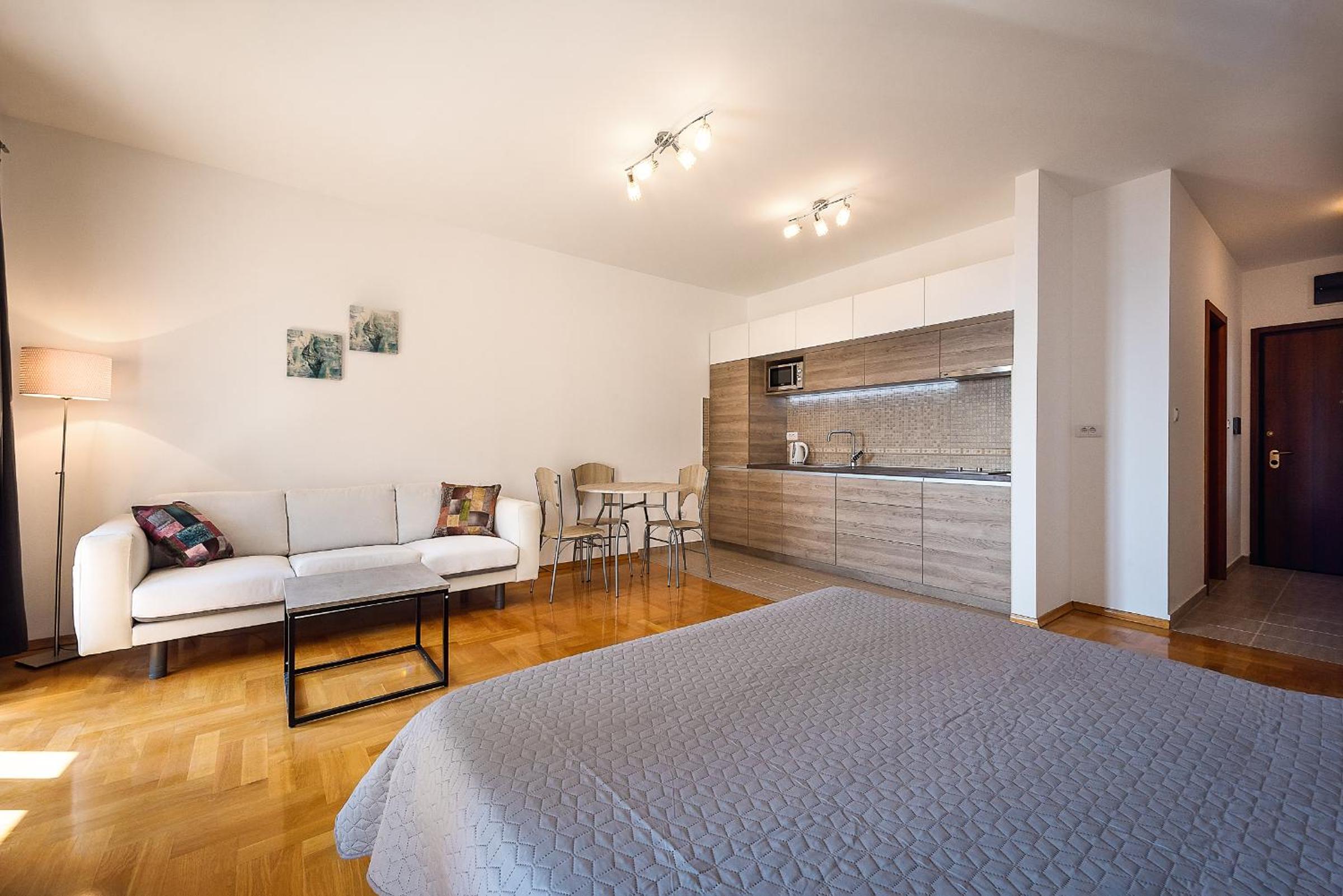 Hotel Anatolia - Image 1