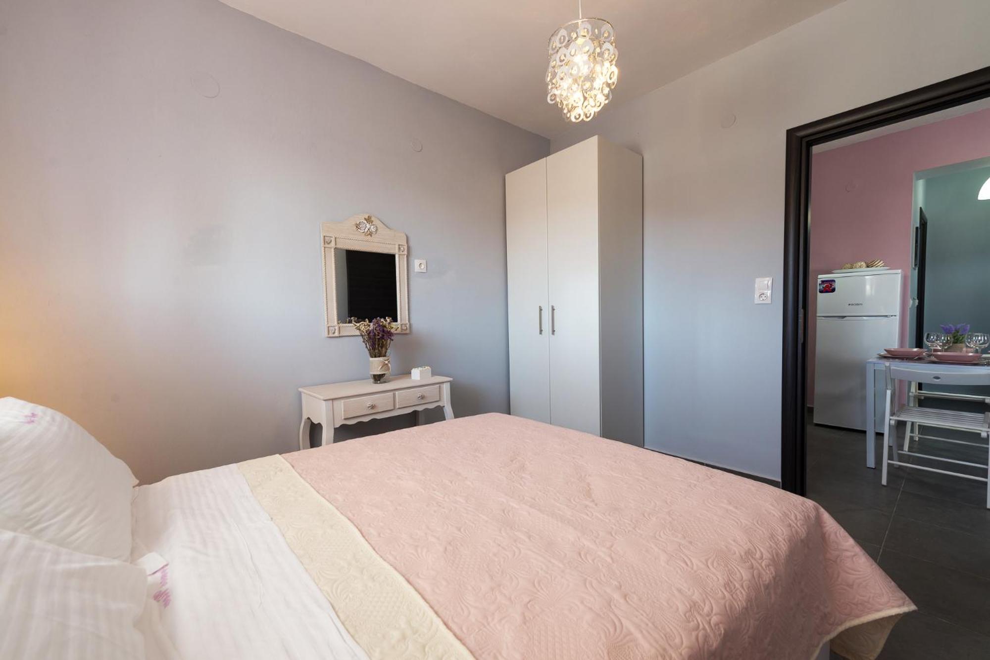Kes Apartments photo 4