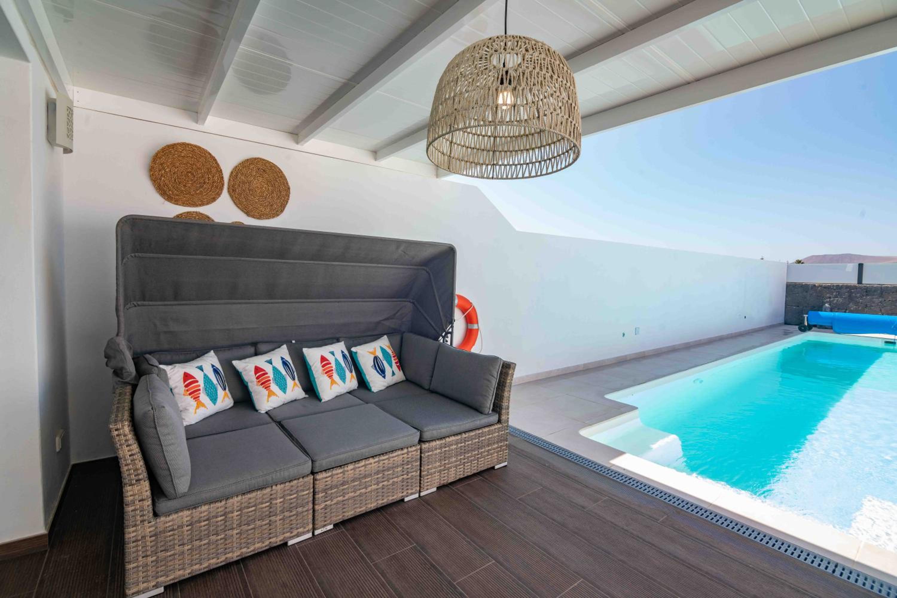 Villa JAZMIN Suites view 2