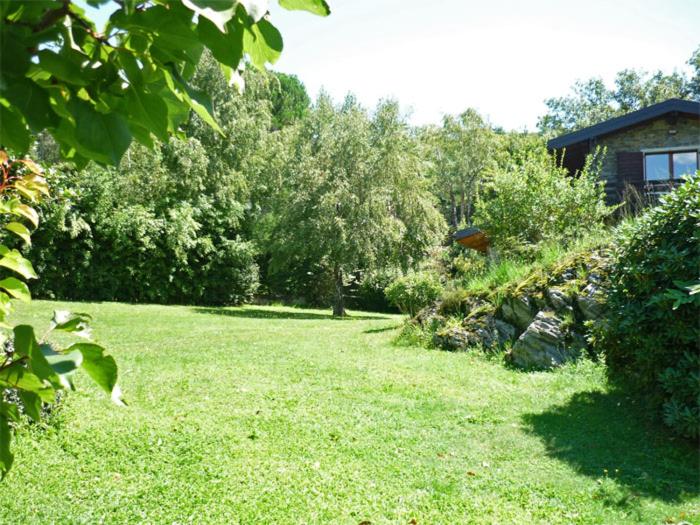 Villa Erica con piscina privata sul lago di Como