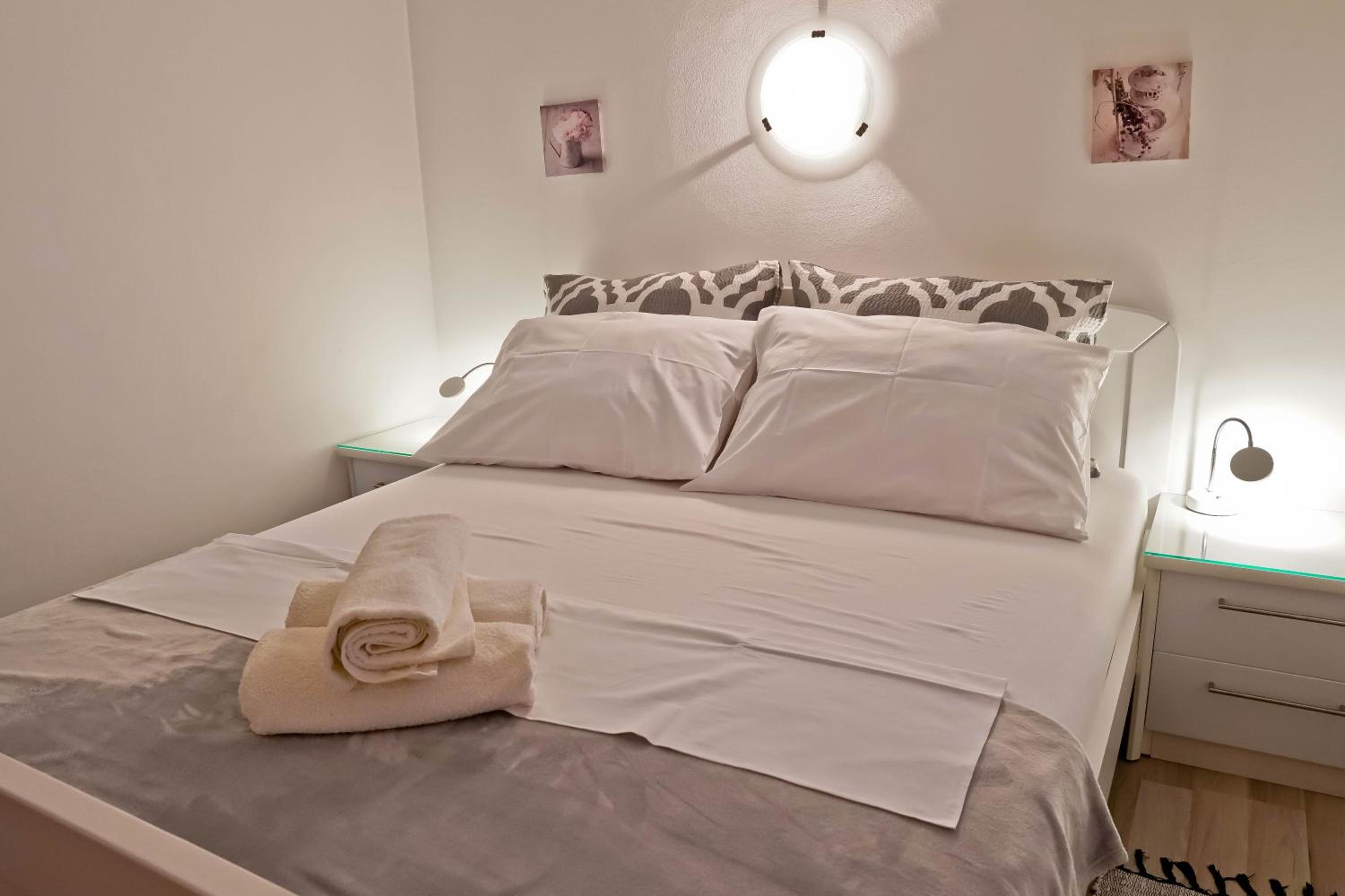Apartments LIMIA