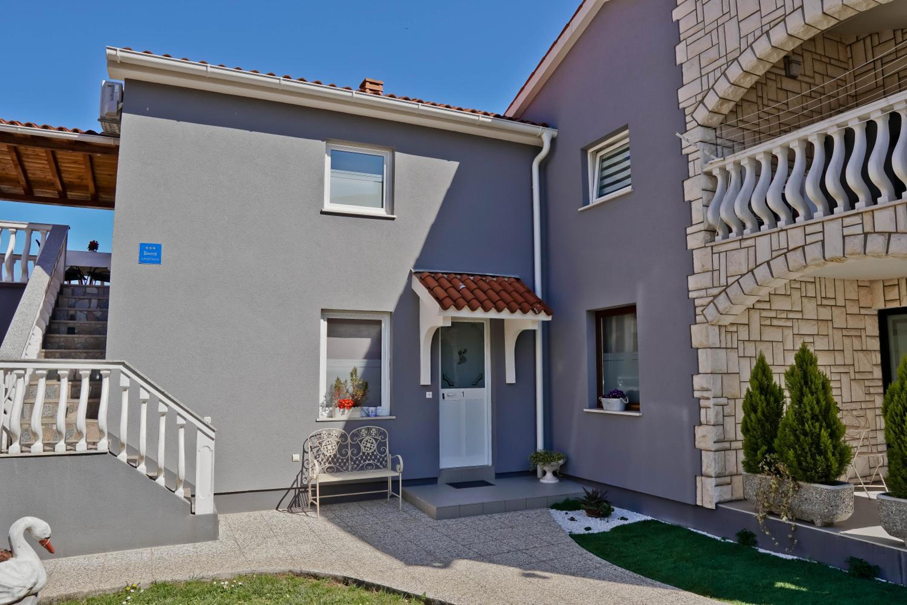 Apartments LIMIA