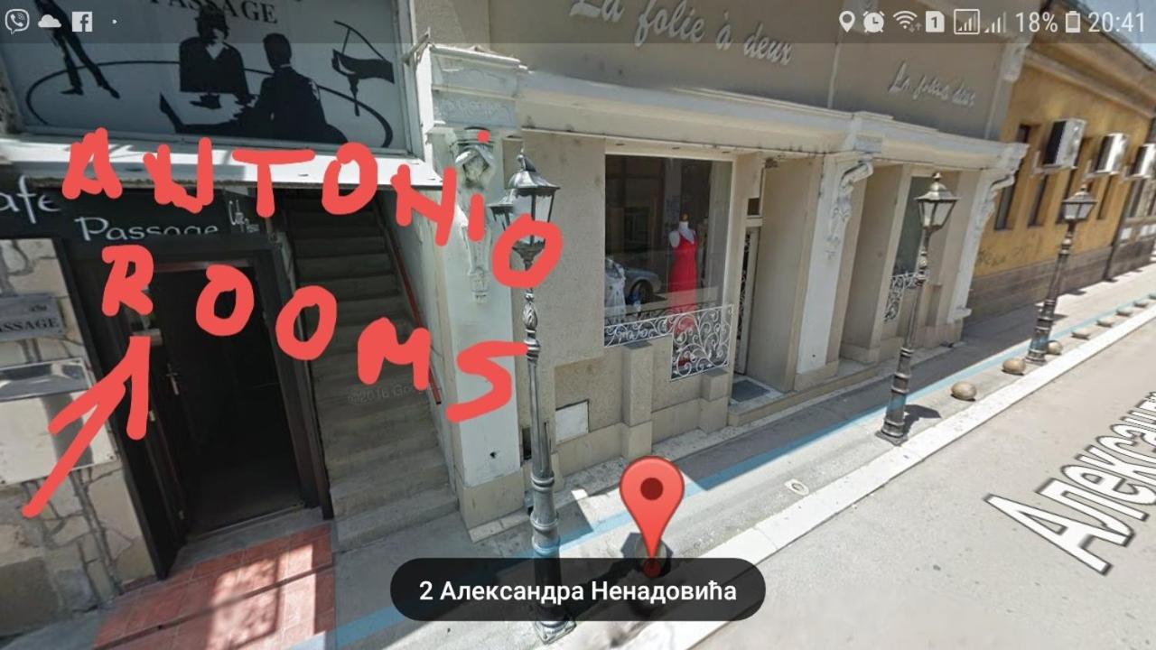 Antonio rooms