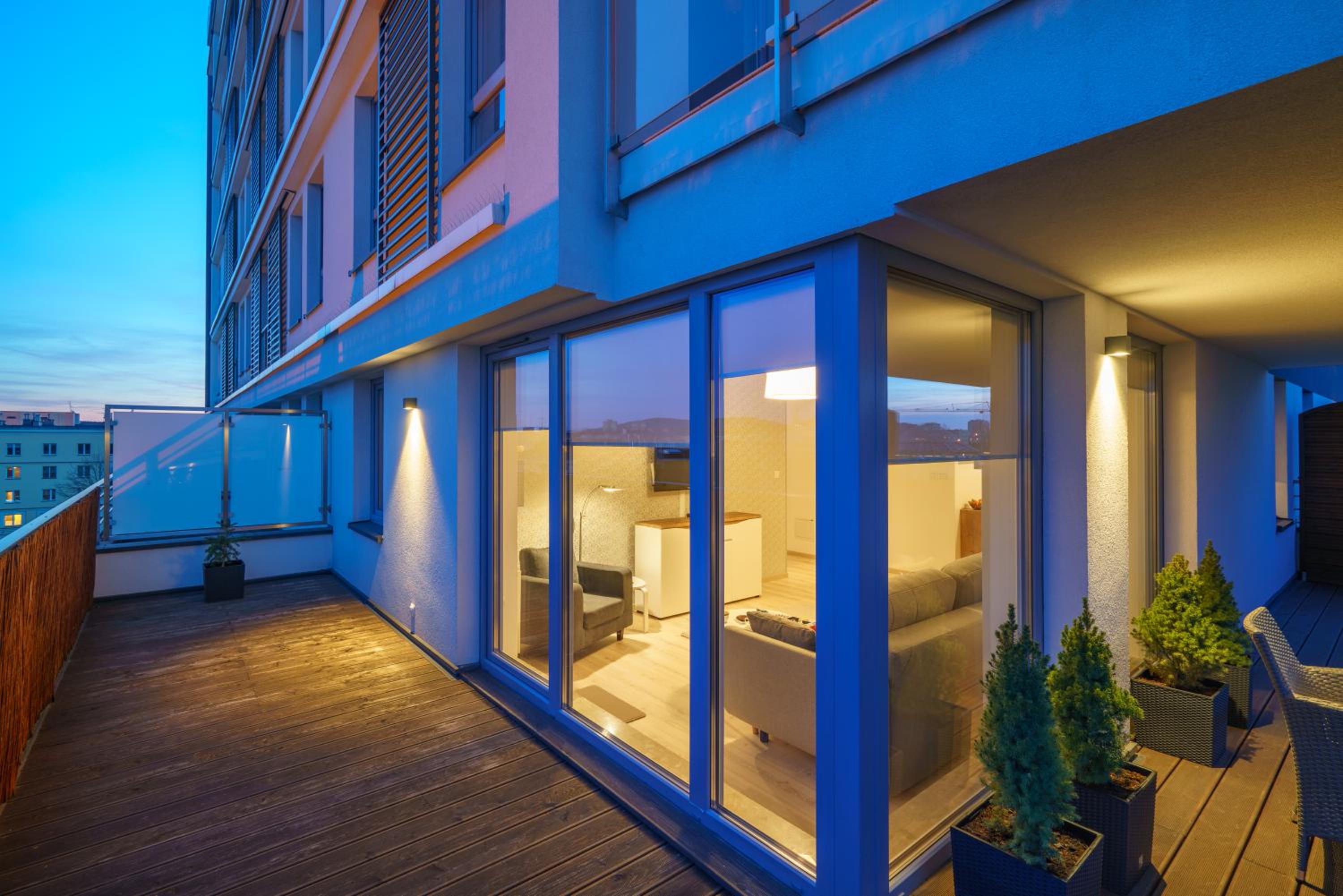 Apartament z tarasem view 2