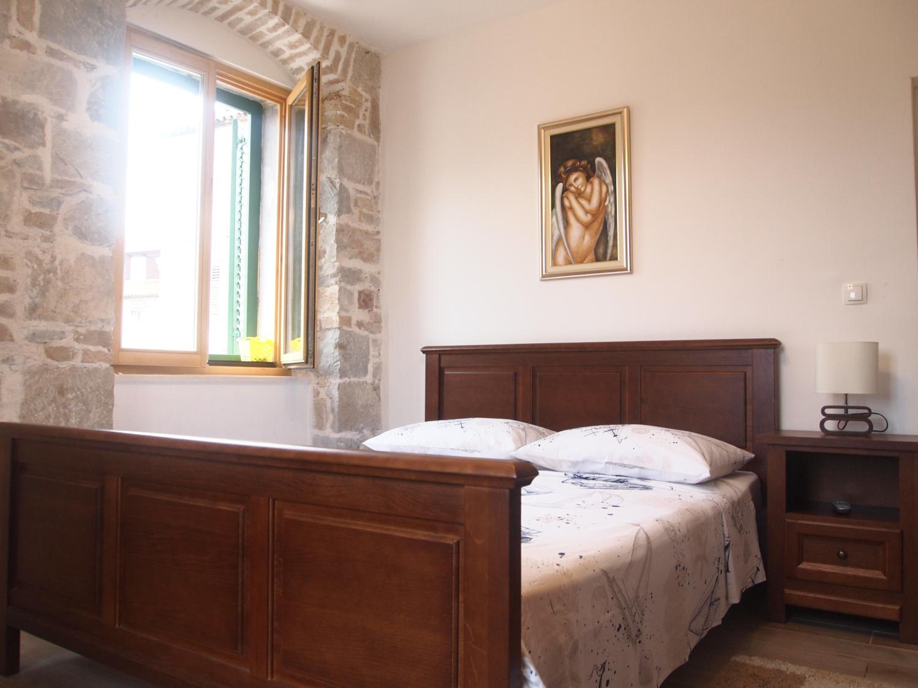 Charming studio in the old town view 3