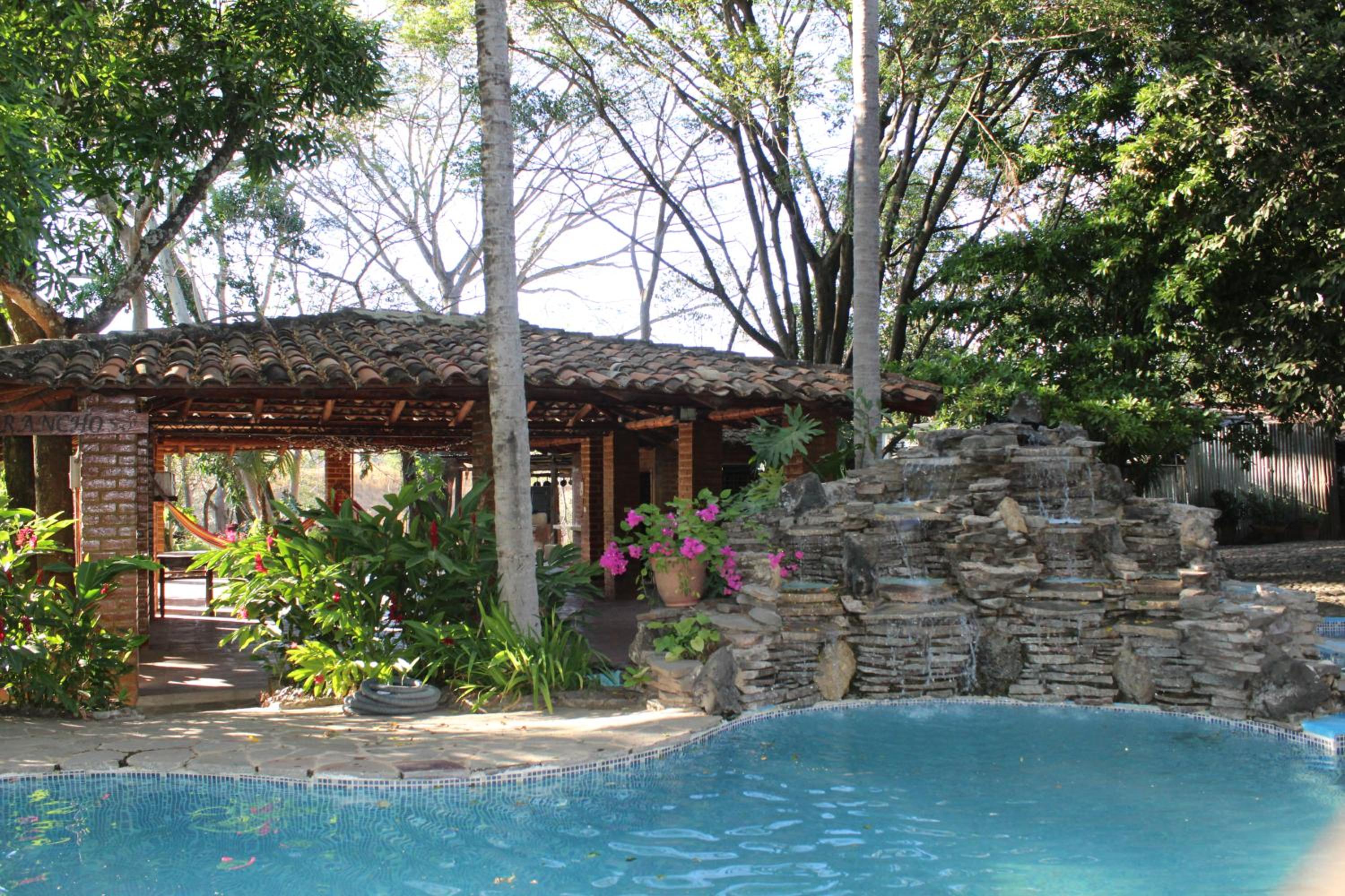 HOSTAL EL CARMEN