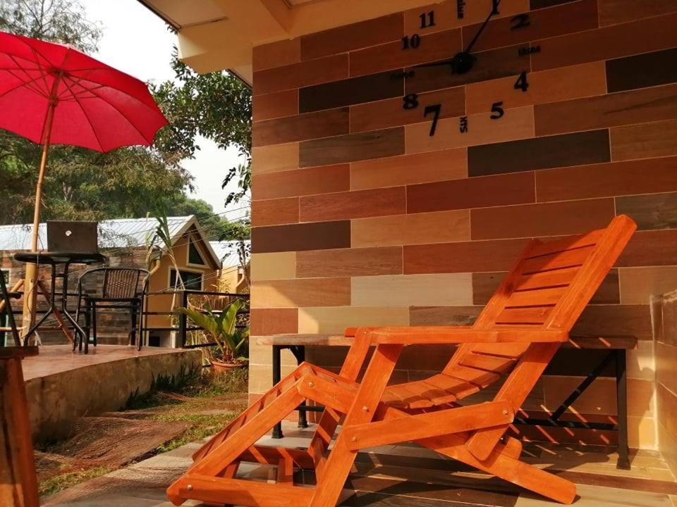 Lungphut Homestay view 4