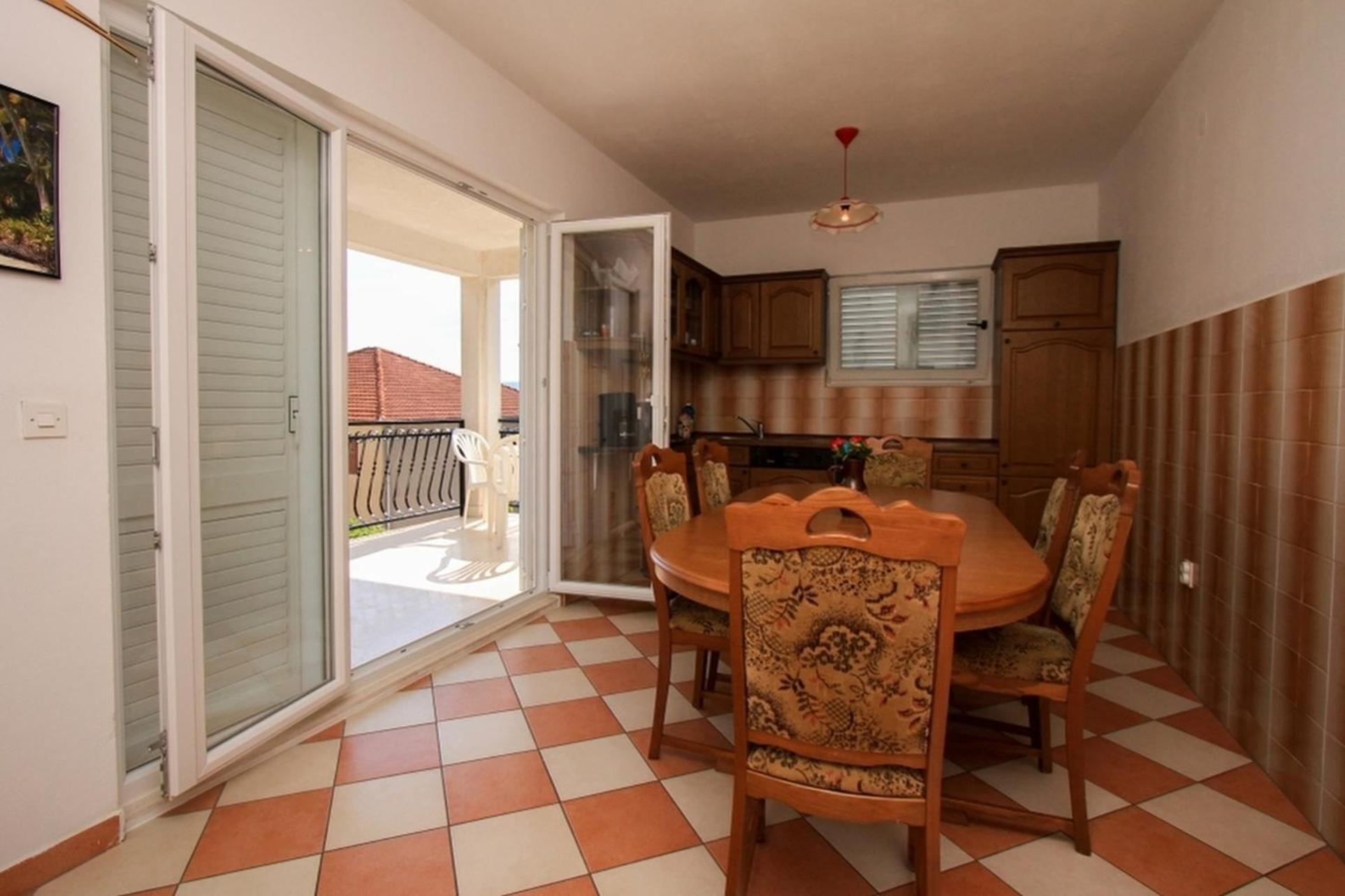Apartments Ljuba view 3