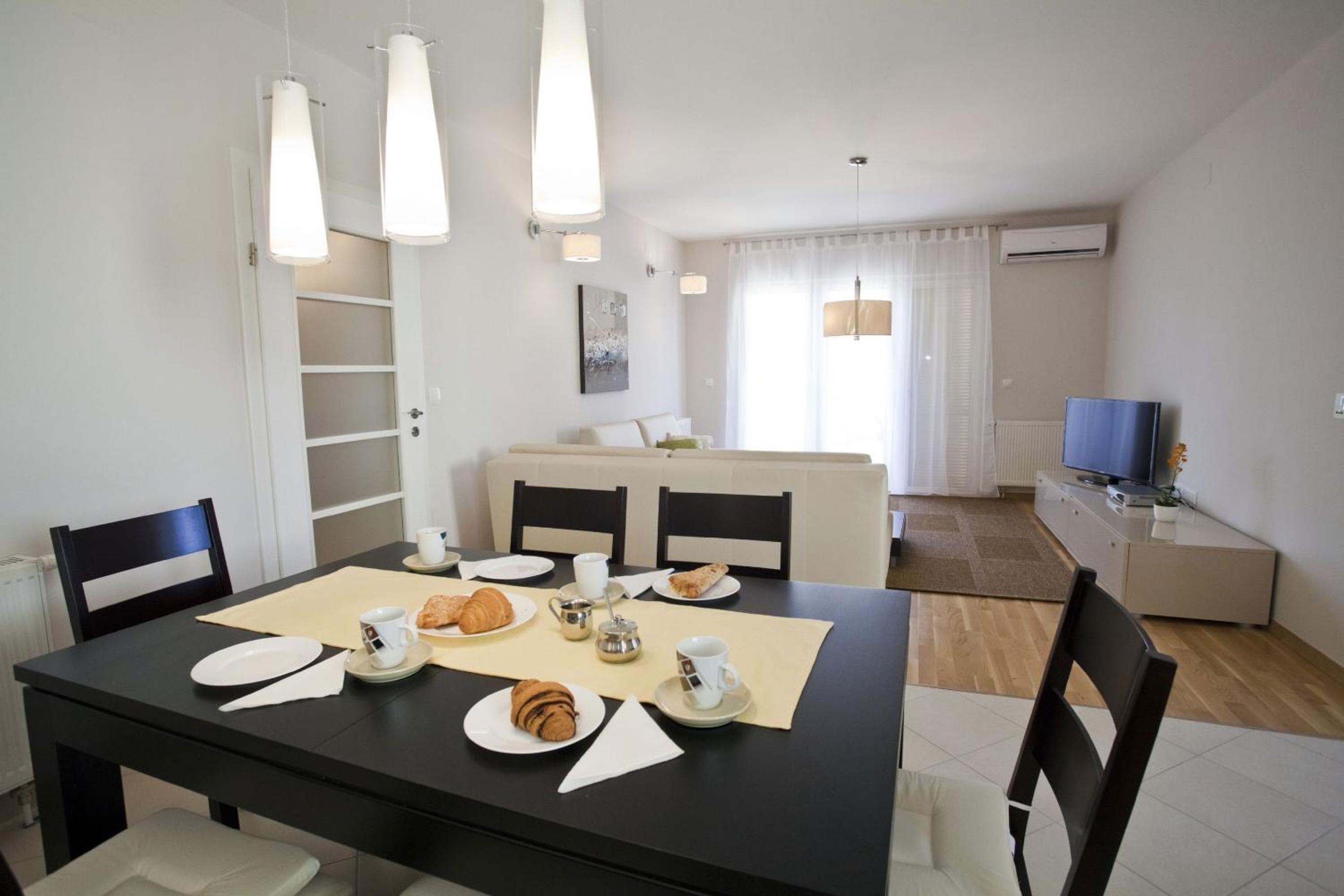 Apartments Cvita