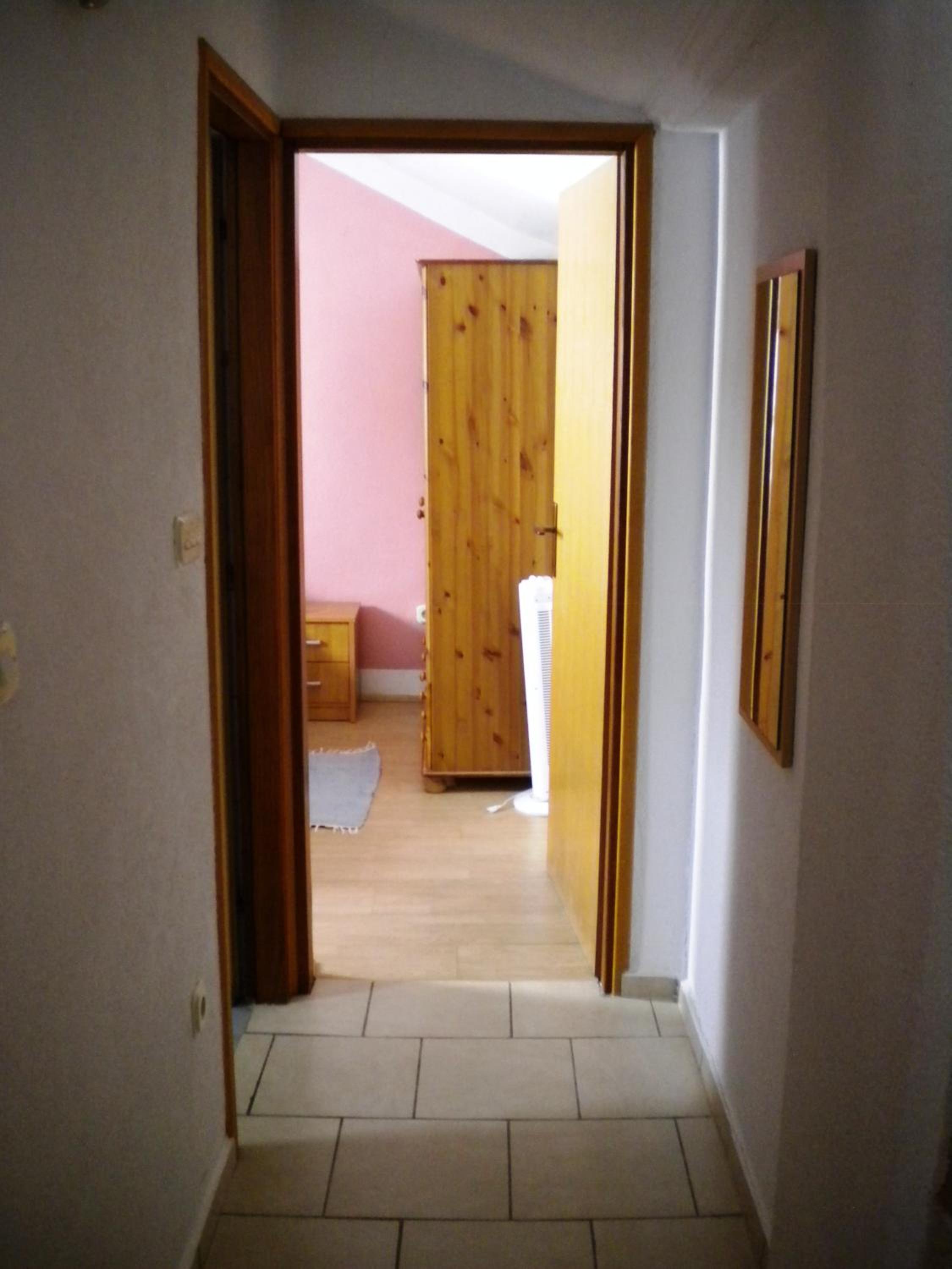 Photo 68