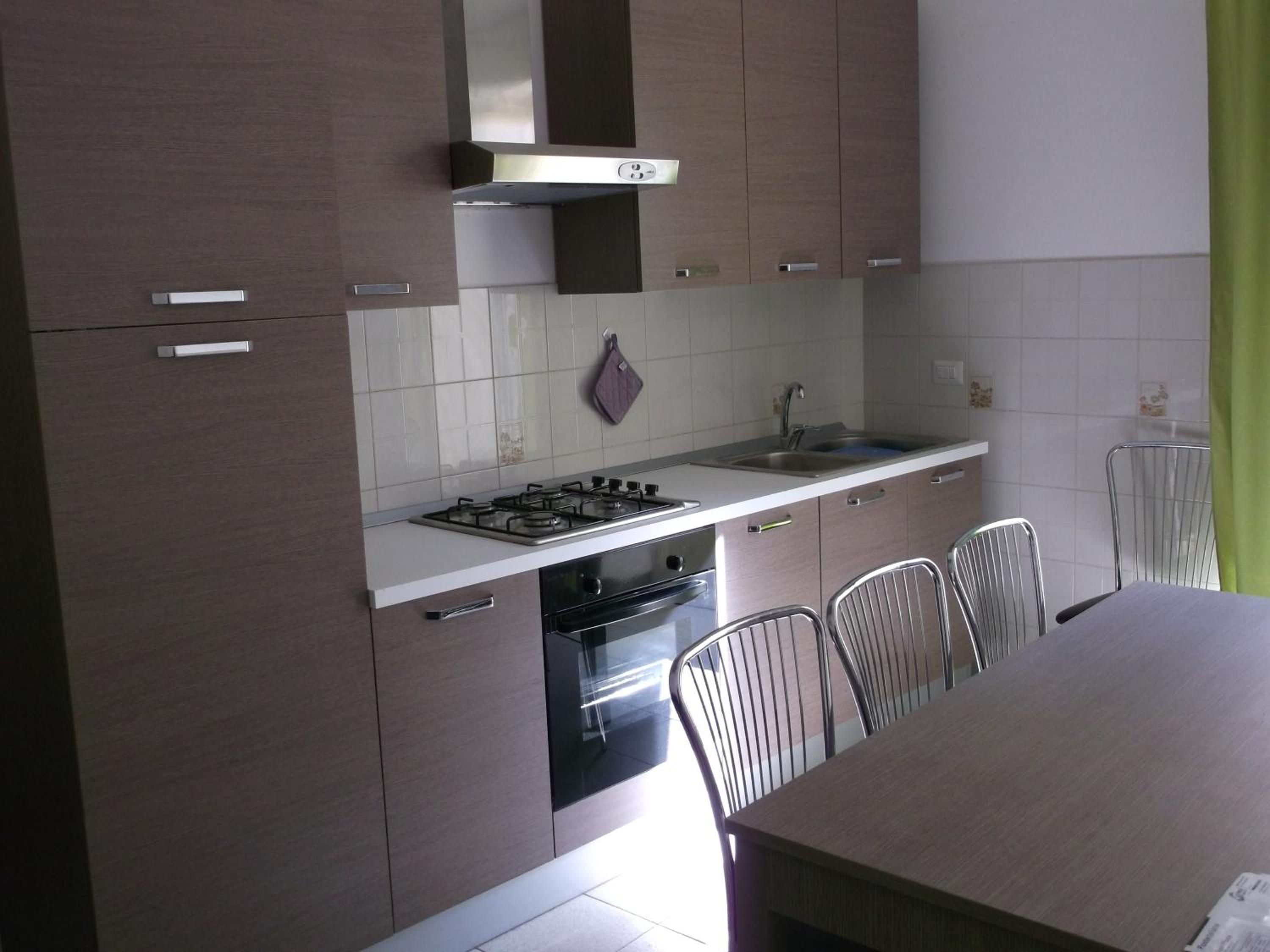 Via Giuseppe Garibaldi 115 photo 4