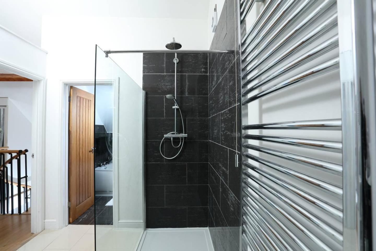 8 Park Terrace view 3