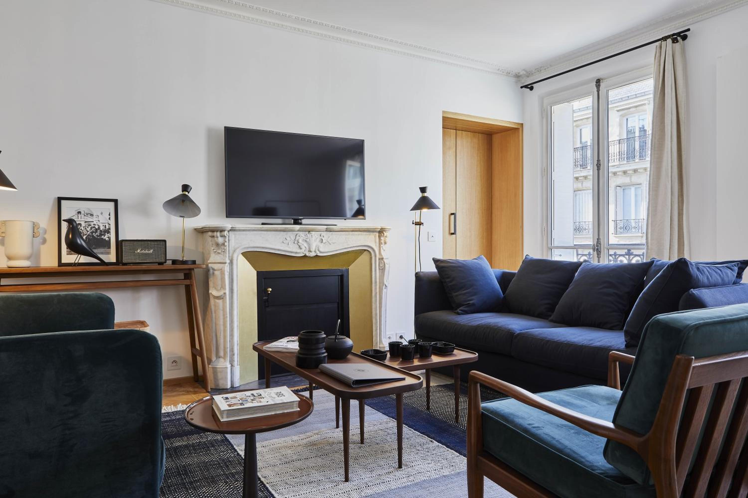 RESIDENCES HARCOURT - Ile Saint Louis - PARIS