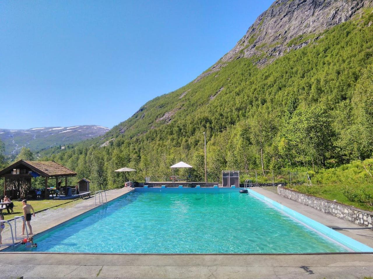 Voss Mountain Lodge view 5