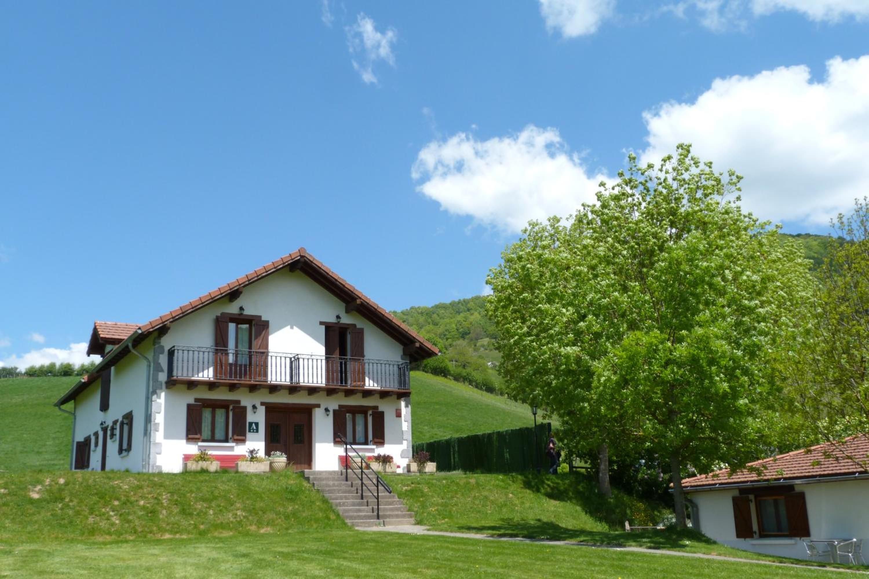 HOSTAL MENDILATZ view 4