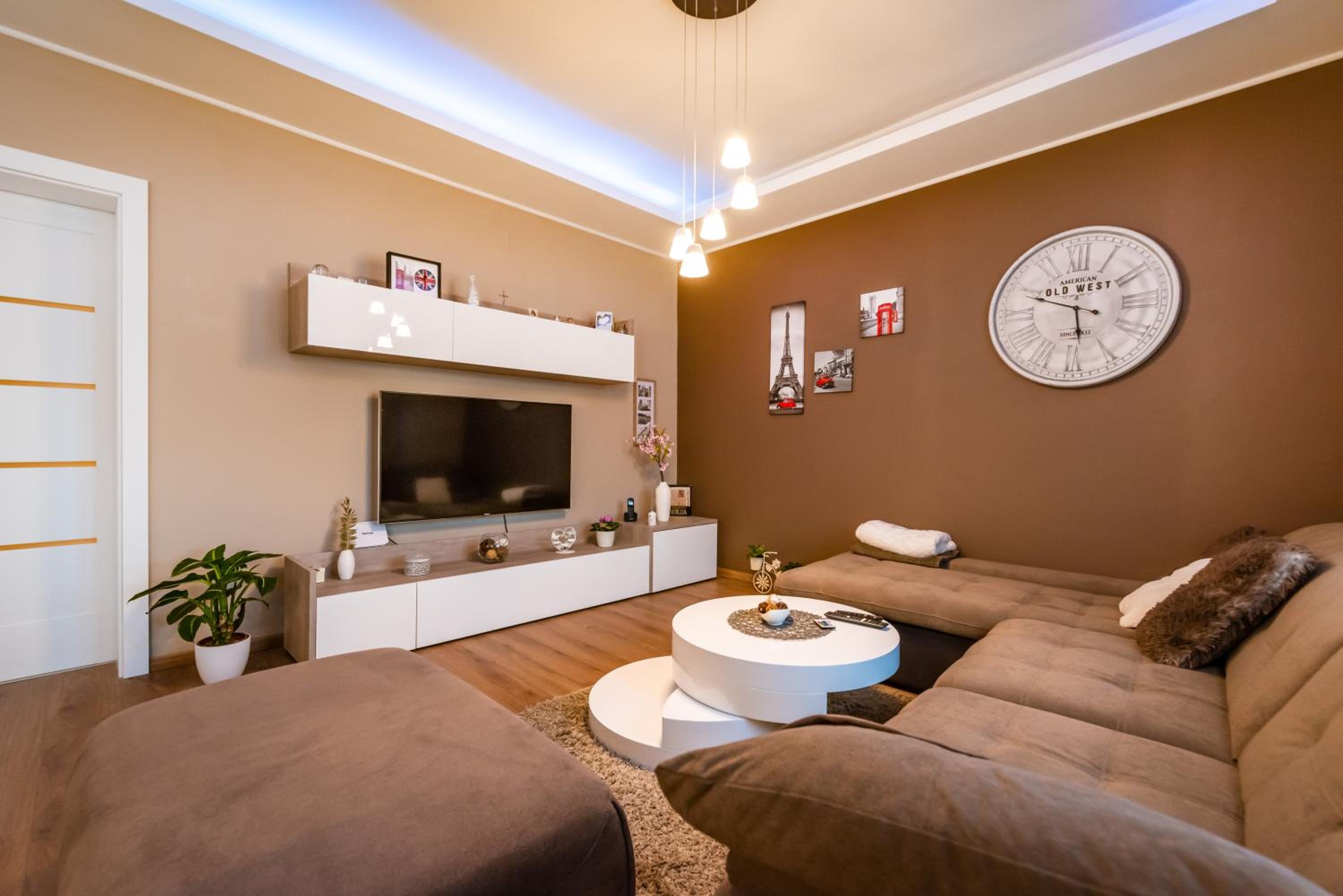 Apartment Leon view 5