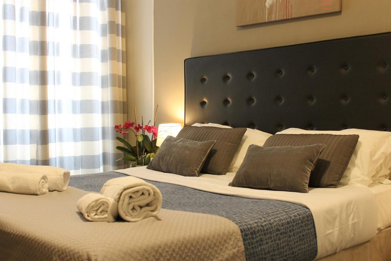 Little Rose Rooms