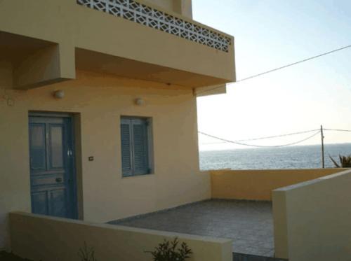 Nautilus Apartments view 5
