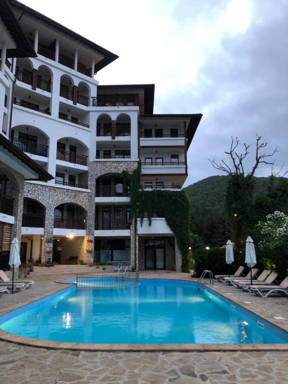 Etara3