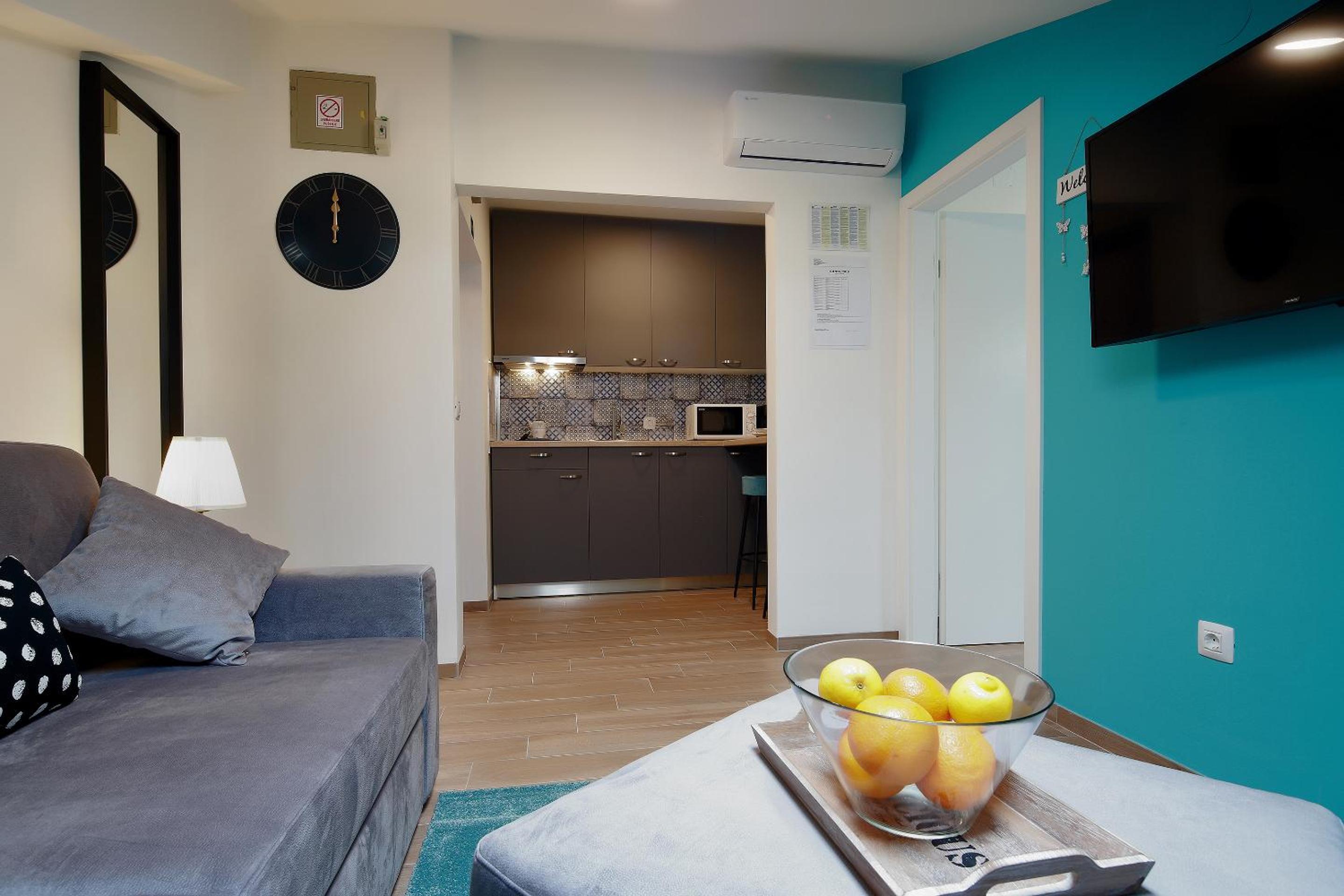 Nelly apartment