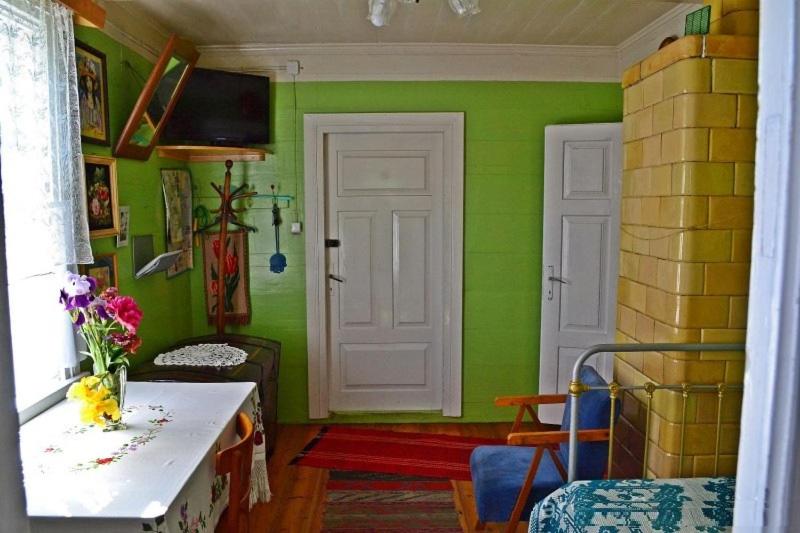 Photo 9