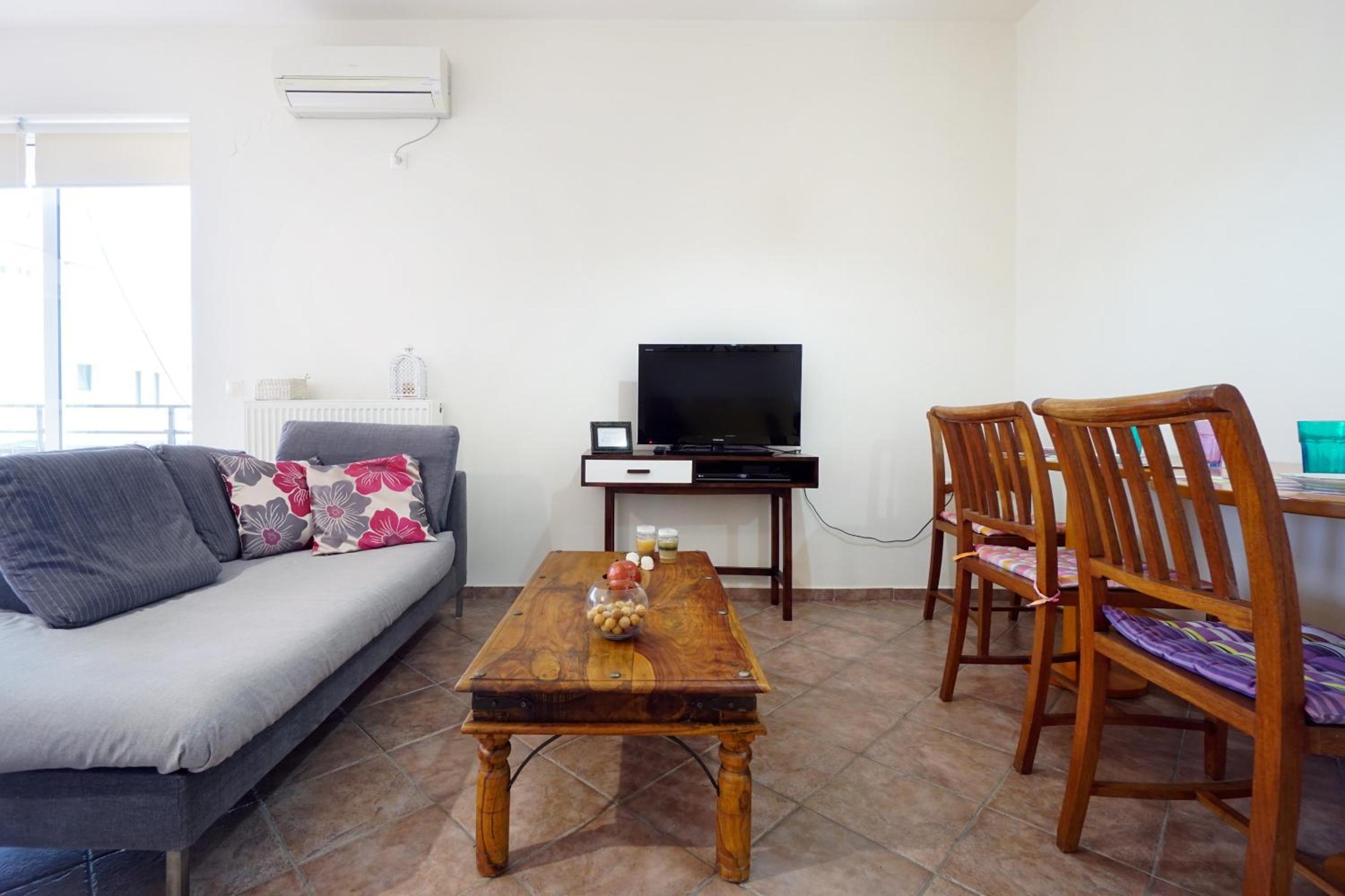 Sunny Apartment