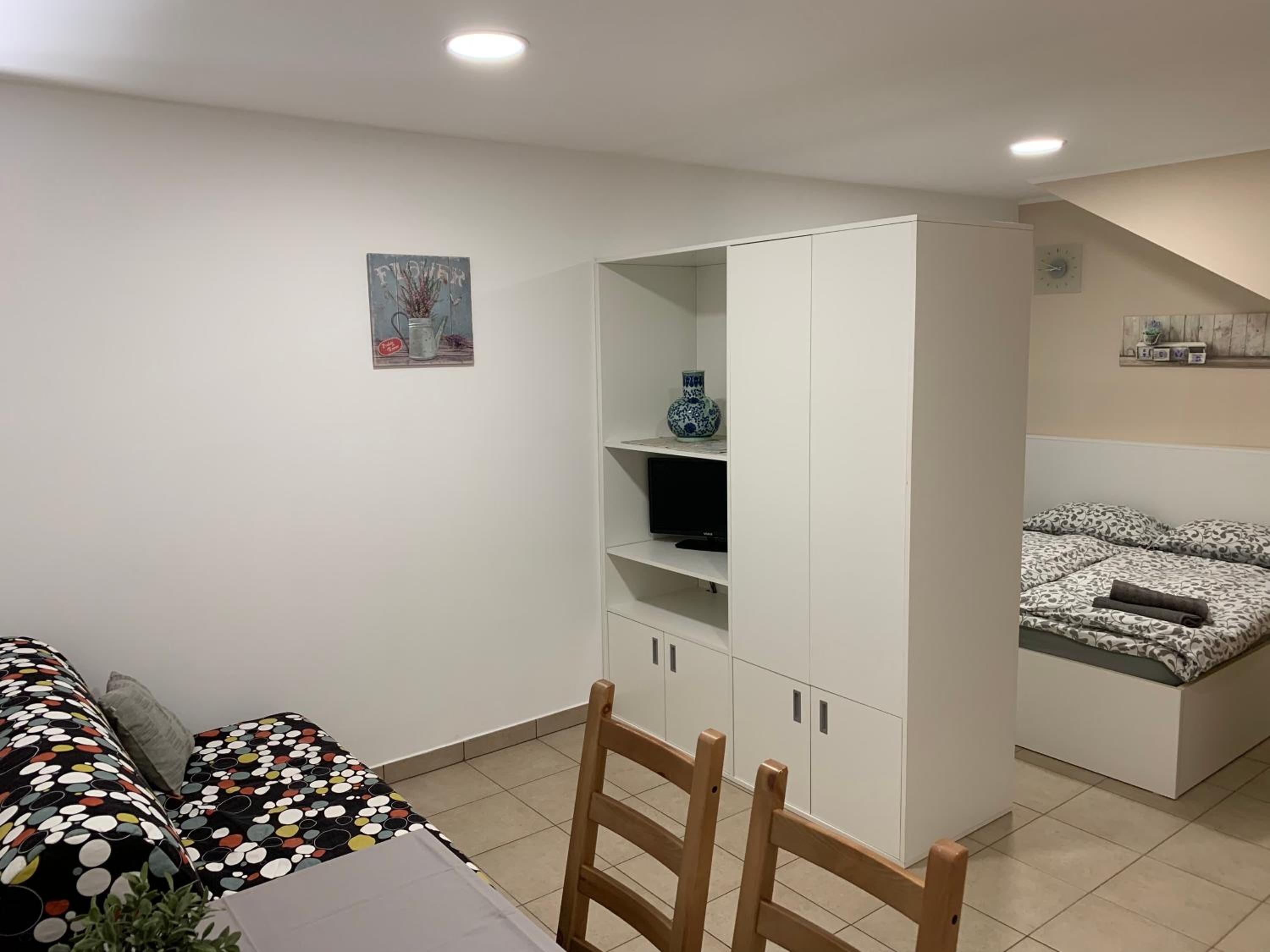 Apartments Čeh