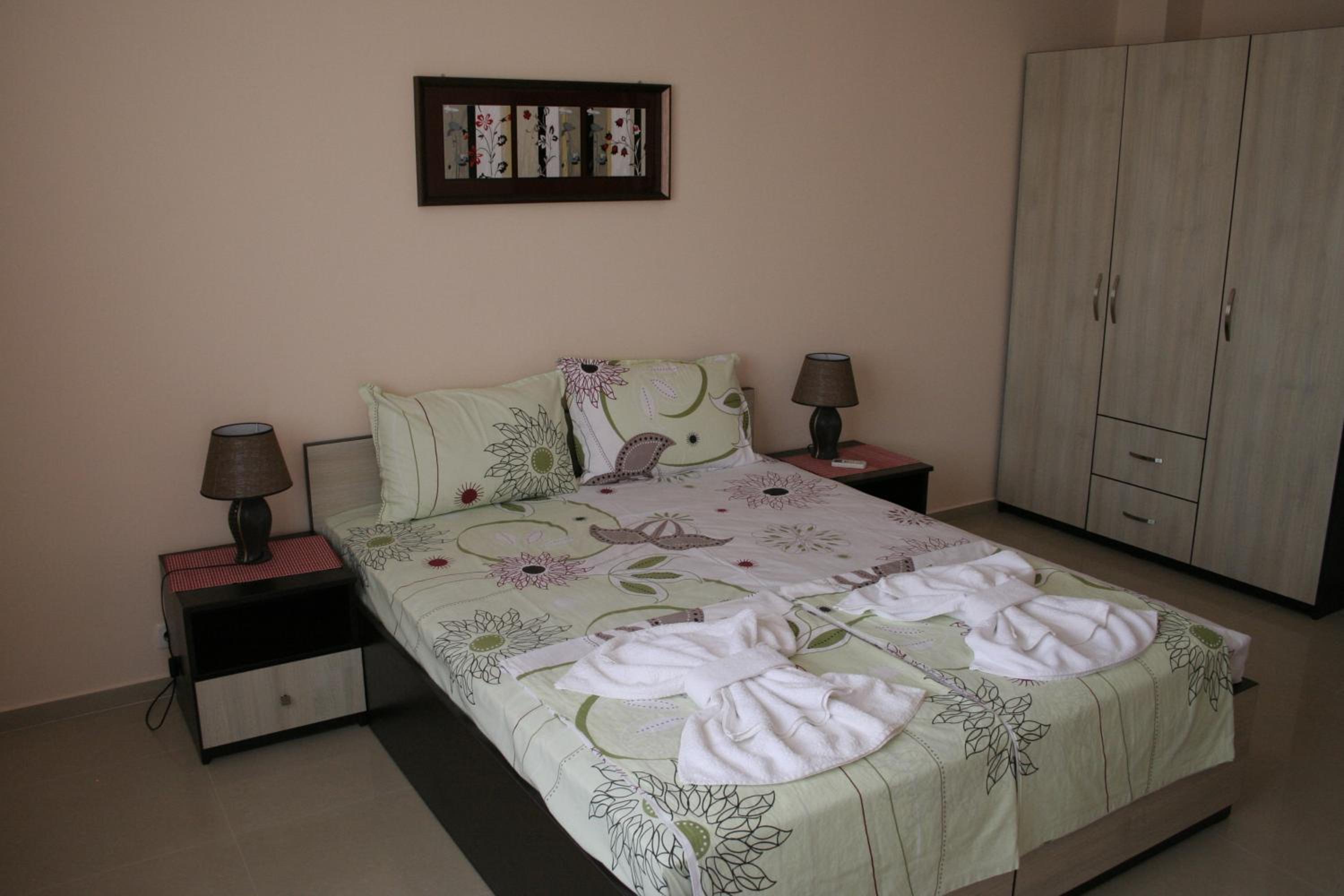 Photo 41