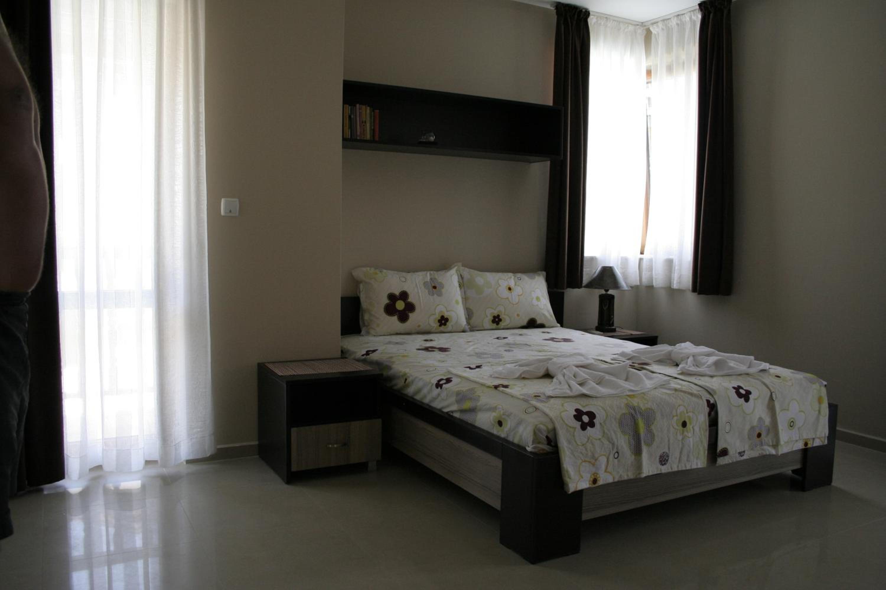 Photo 44