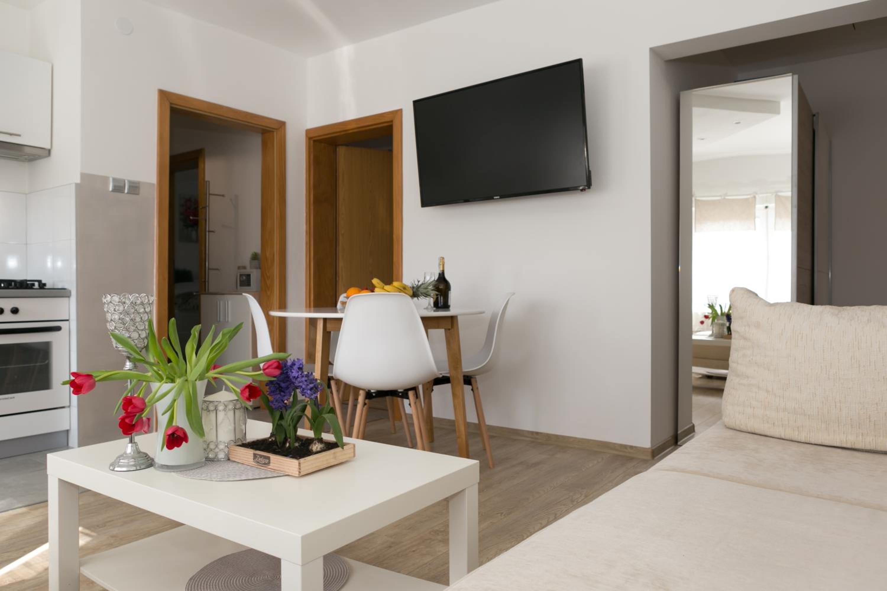 Apartments Gacka Valley view 3