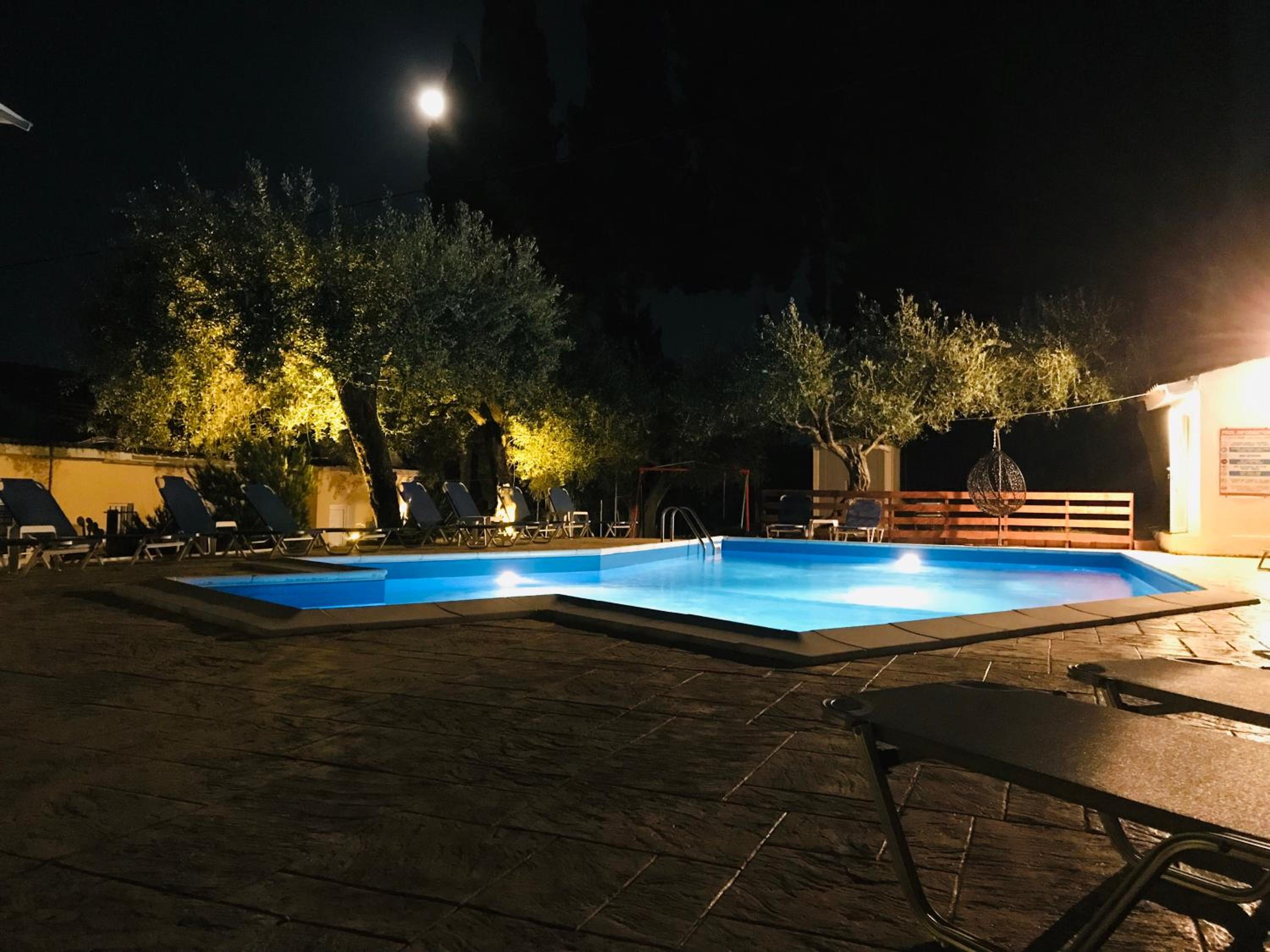 swimming pool