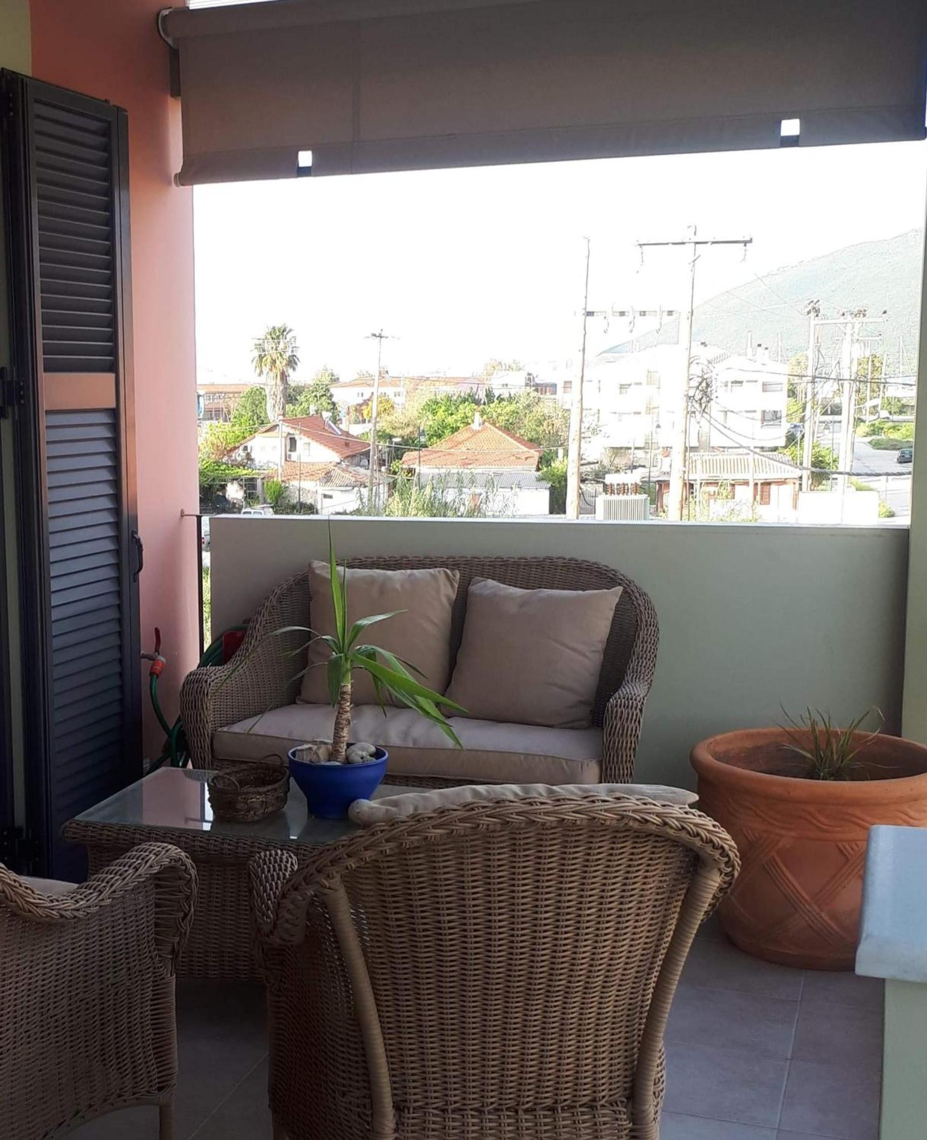 Luxury Apartment in the City view 3