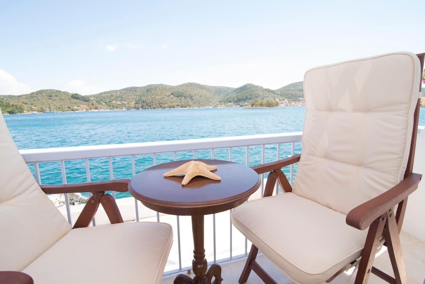 Cavos Seaside House photo 2