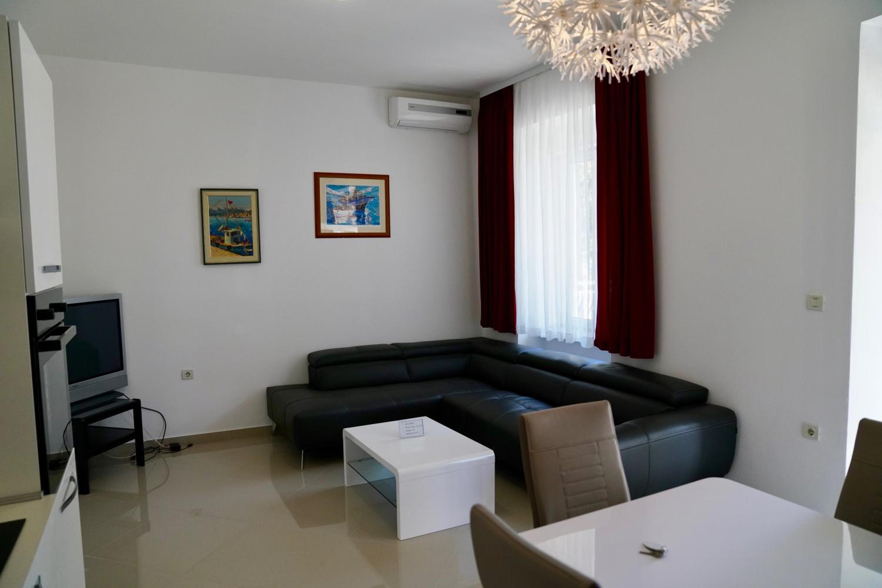 Sesar Apartments Krk - No. 1 Iva