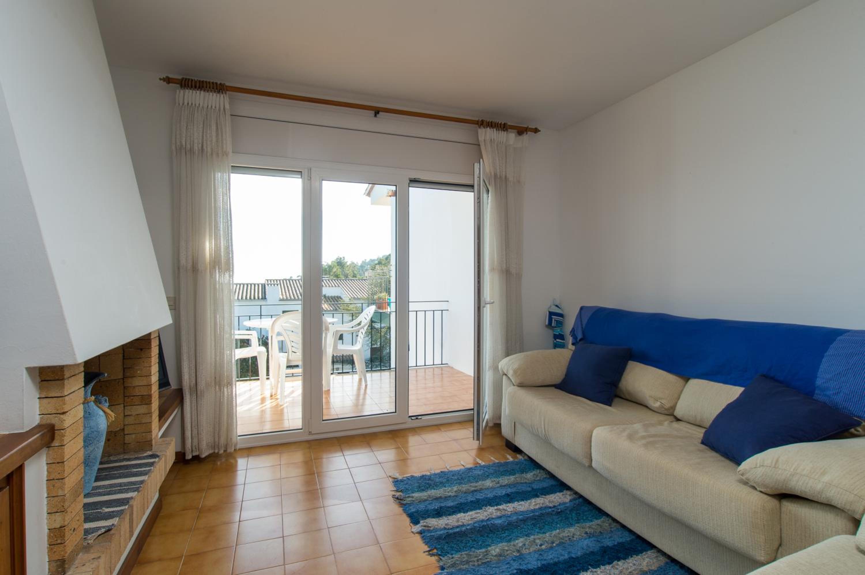 K-2 CALELLA DE PALAFRUGELL, 4 PaX photo 3