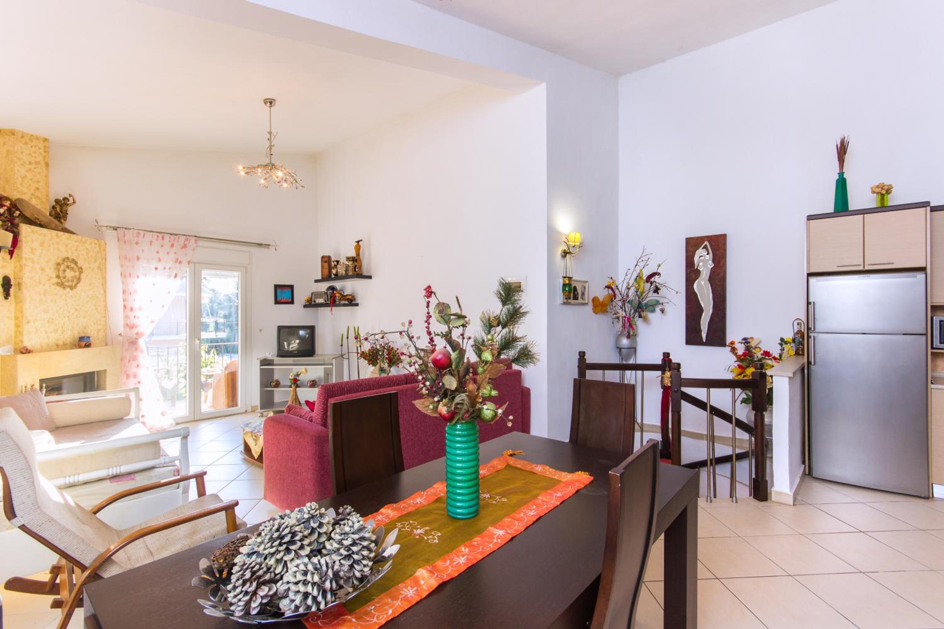 Villa Efi