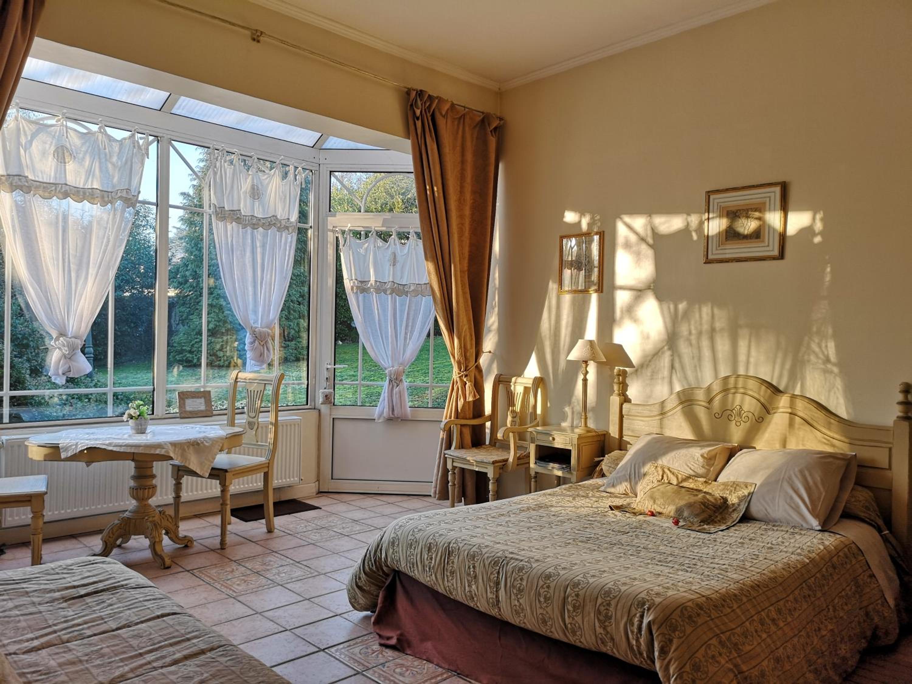Le Domaine des Prés du Hom view 2