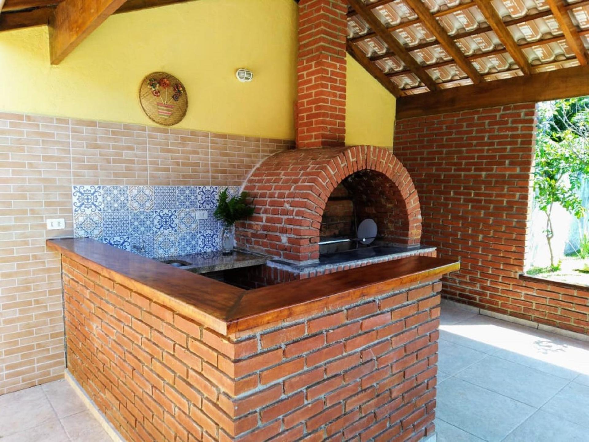 Casa pé na areia - 50 mts do mar